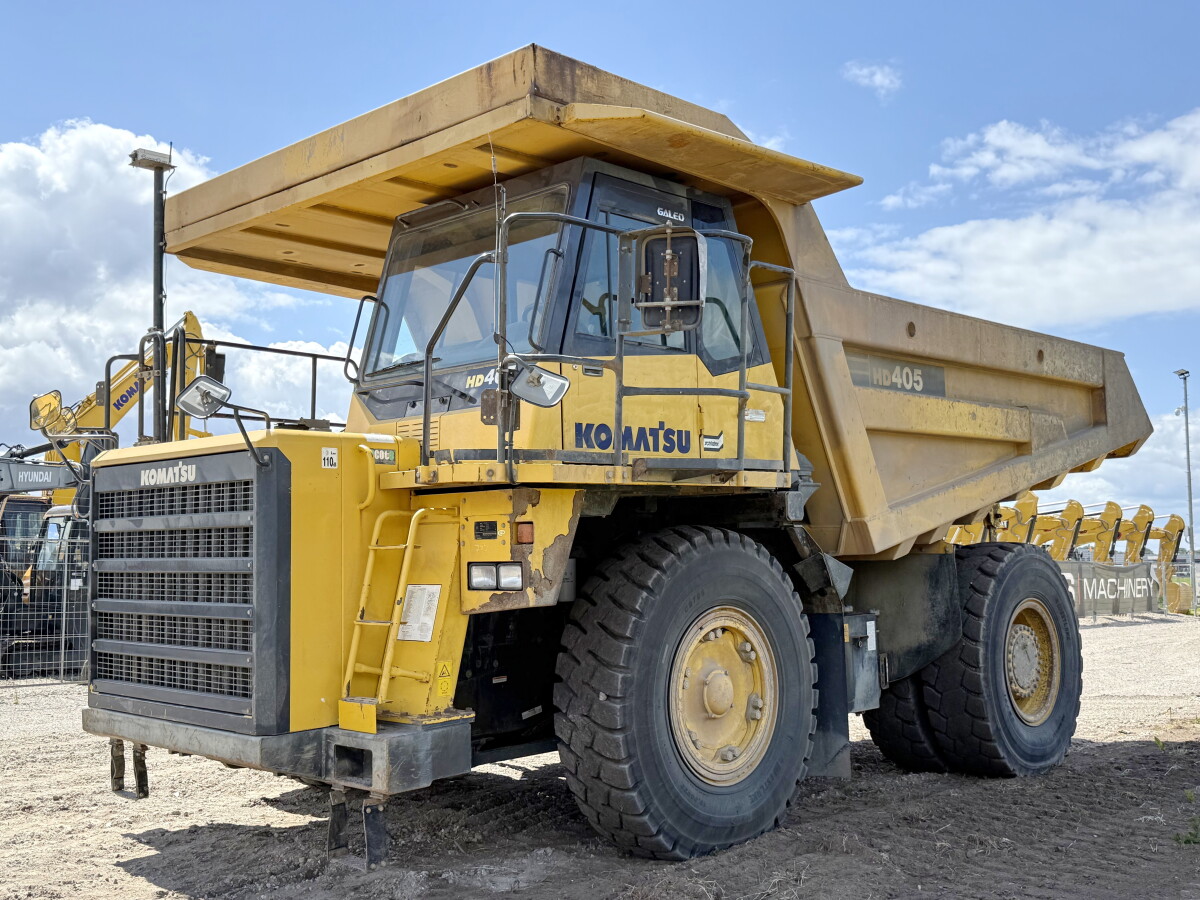 Generation-Komatsu HD405 Off-highway trucks-exterior