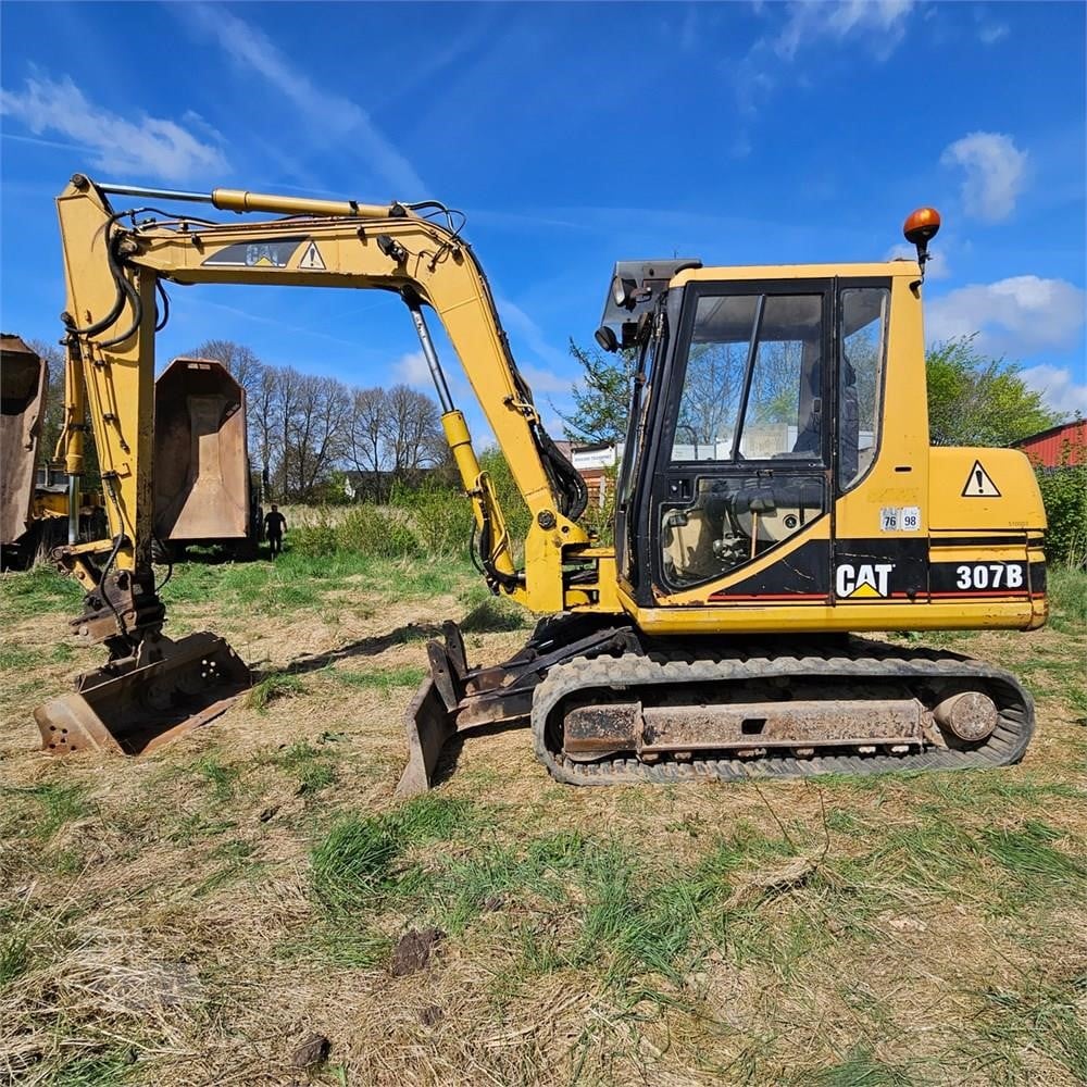 Generation-Cat 307 Mini excavators-exterior