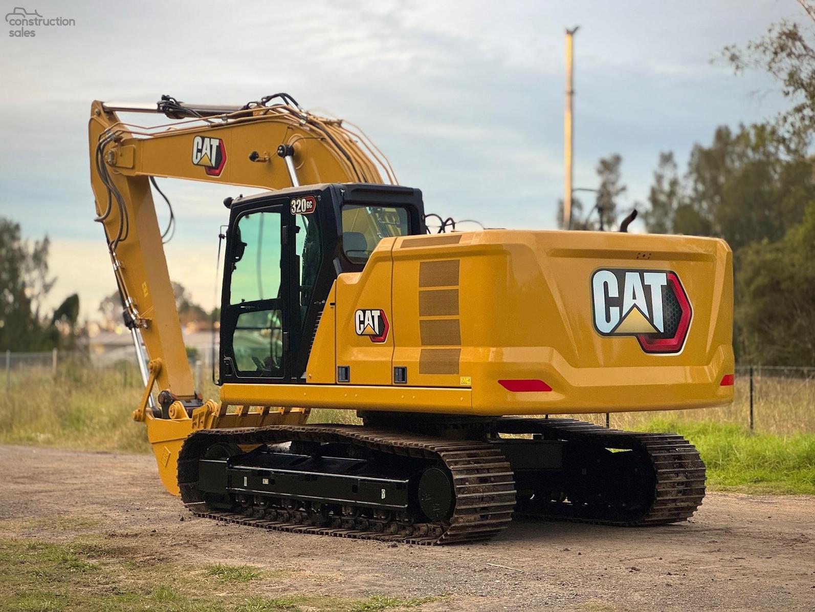 Generation-Cat 320 Medium excavators-exterior