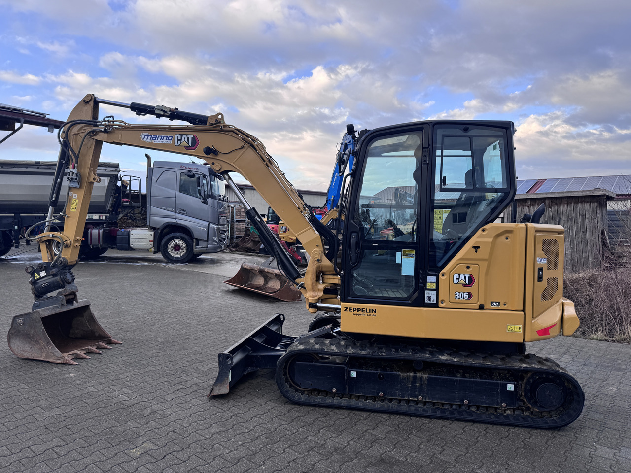 Generation-Cat 306 Mini excavators-exterior