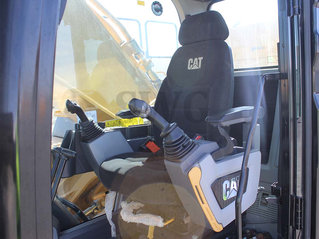 Generation-Cat 349 Large excavators-interior