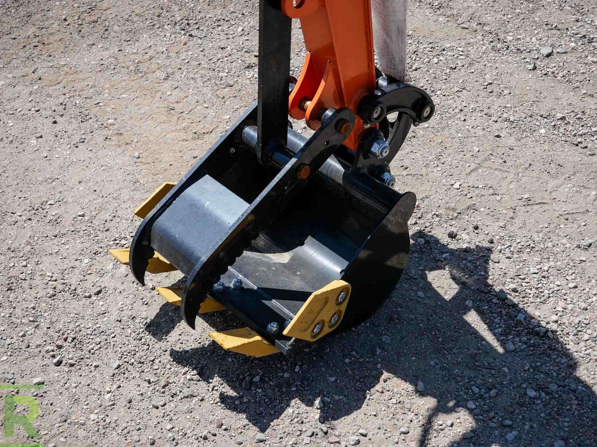Generation-AGT QH12 Mini excavators-attachments