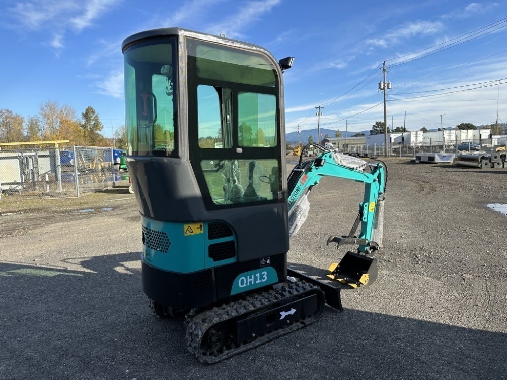 Generation-AGT QH13 Mini excavators-exterior