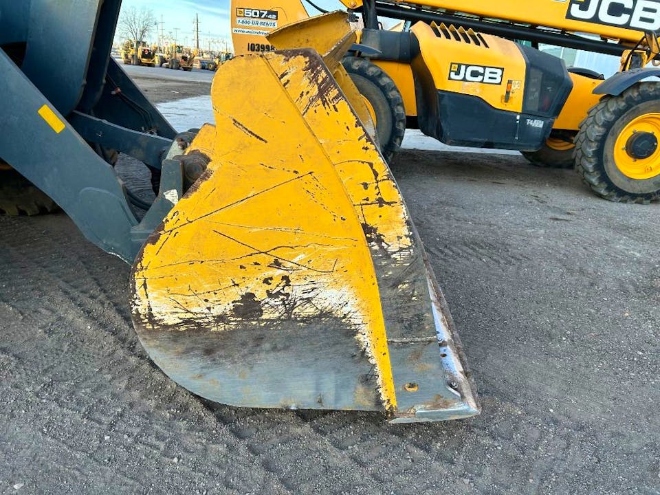 Generation-John Deere 524 Wheel loaders-attachments