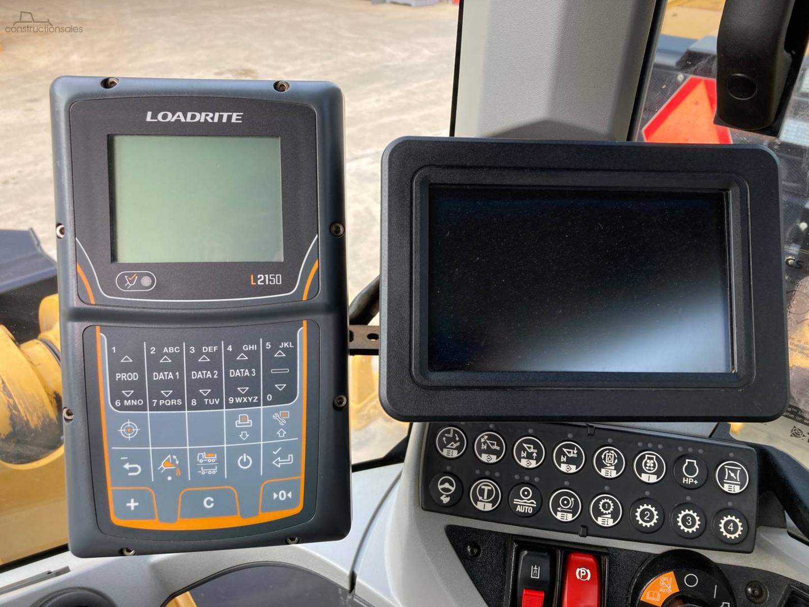 Generation-Cat 938 Wheel loaders-interior