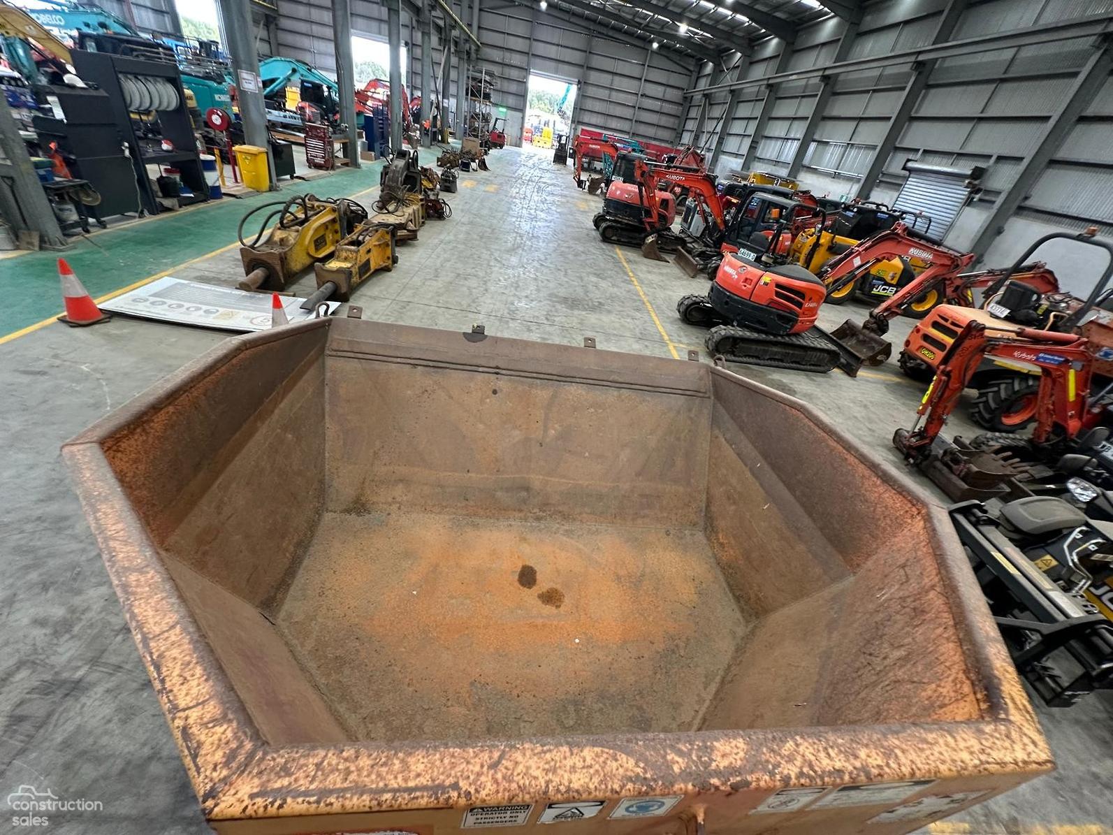 Generation-Ausa D1000 Dumpers-attachments