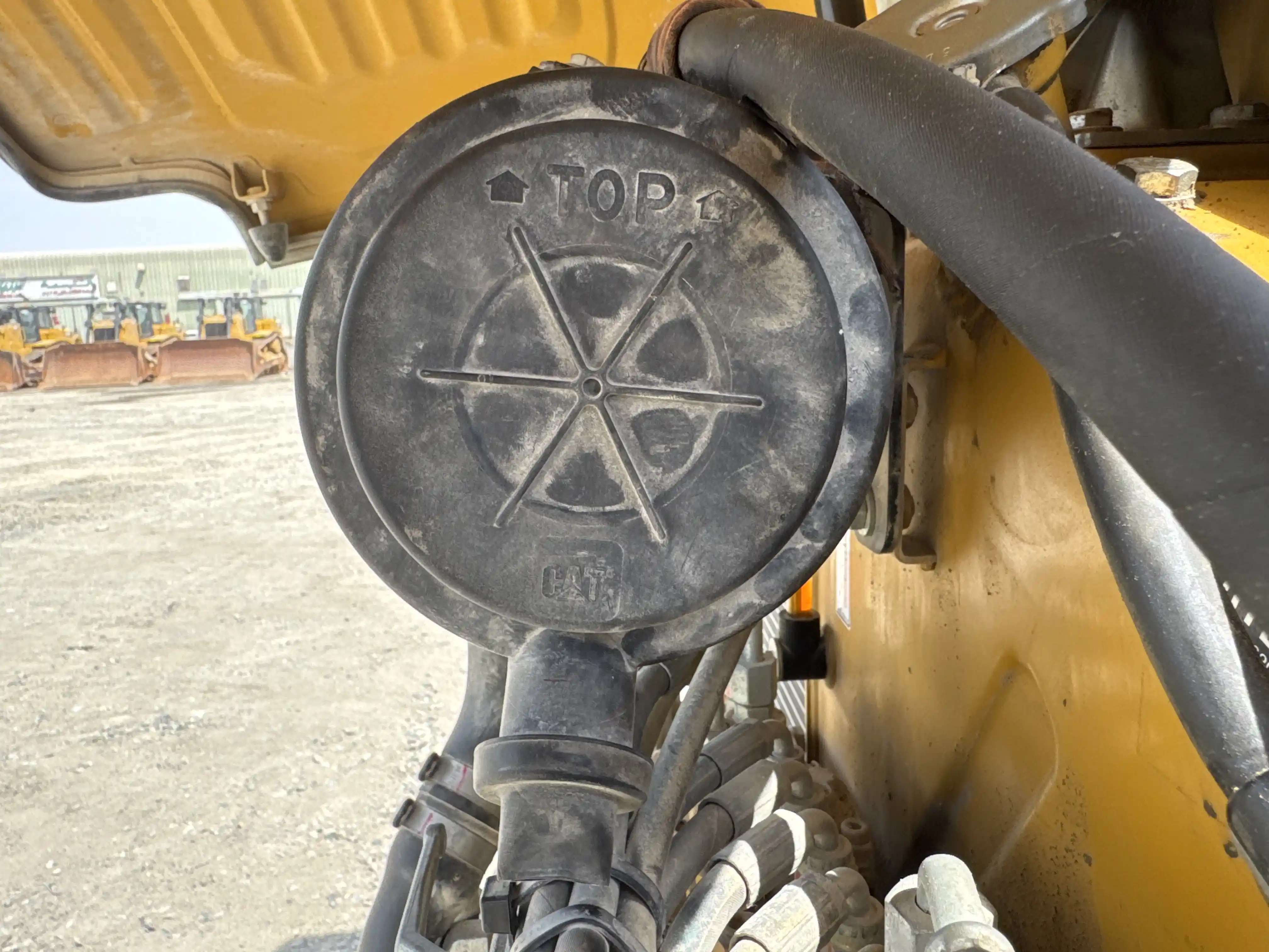 MNX-004-Cat-303E-Mini-excavators-inspection-Engine-Air-intake-system-1