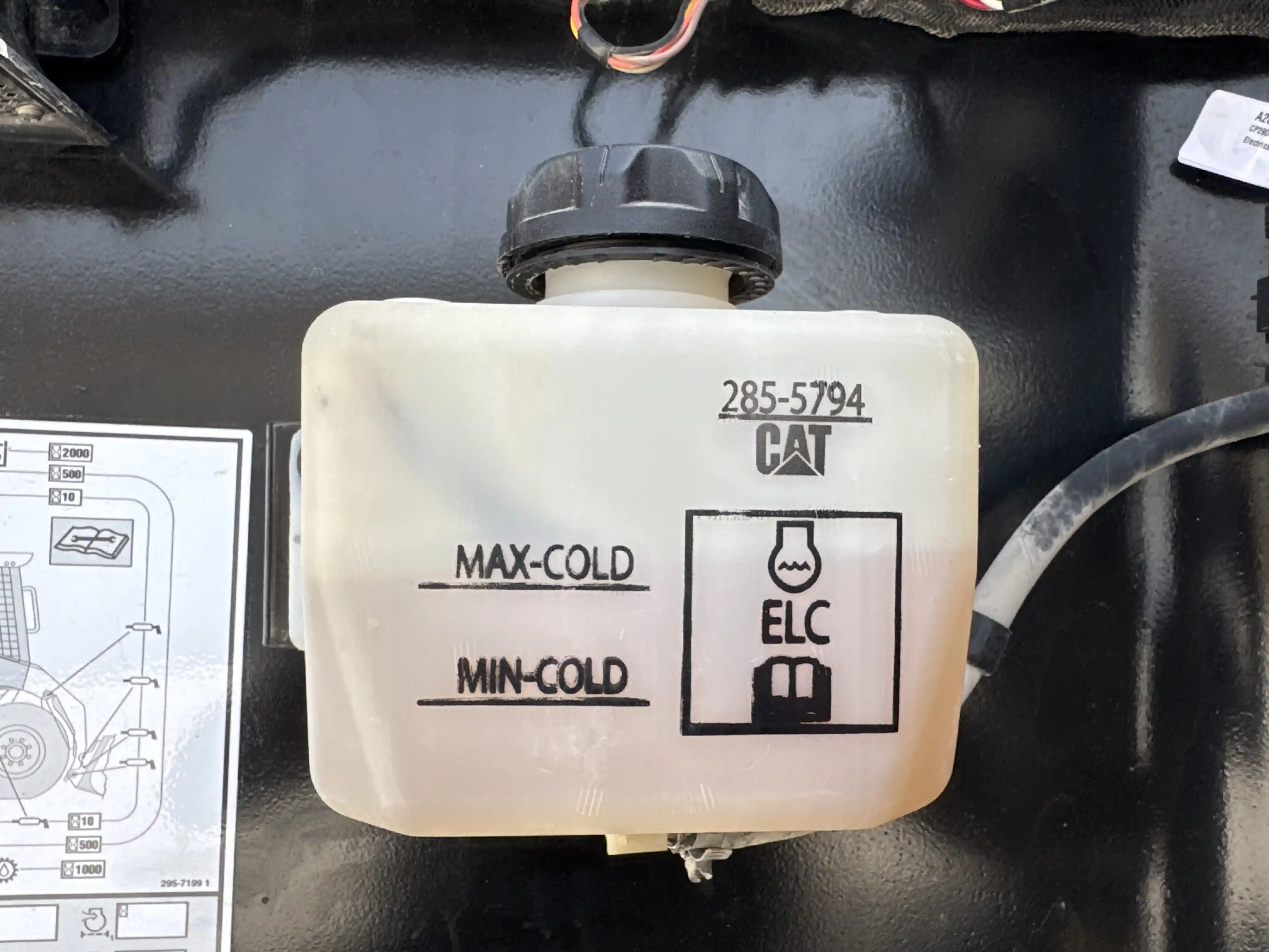 SSL-003-Cat-226B3-Skid-steer-loaders-inspection-Engine-Radiator,-oil-cooler-and-air-cooler-1