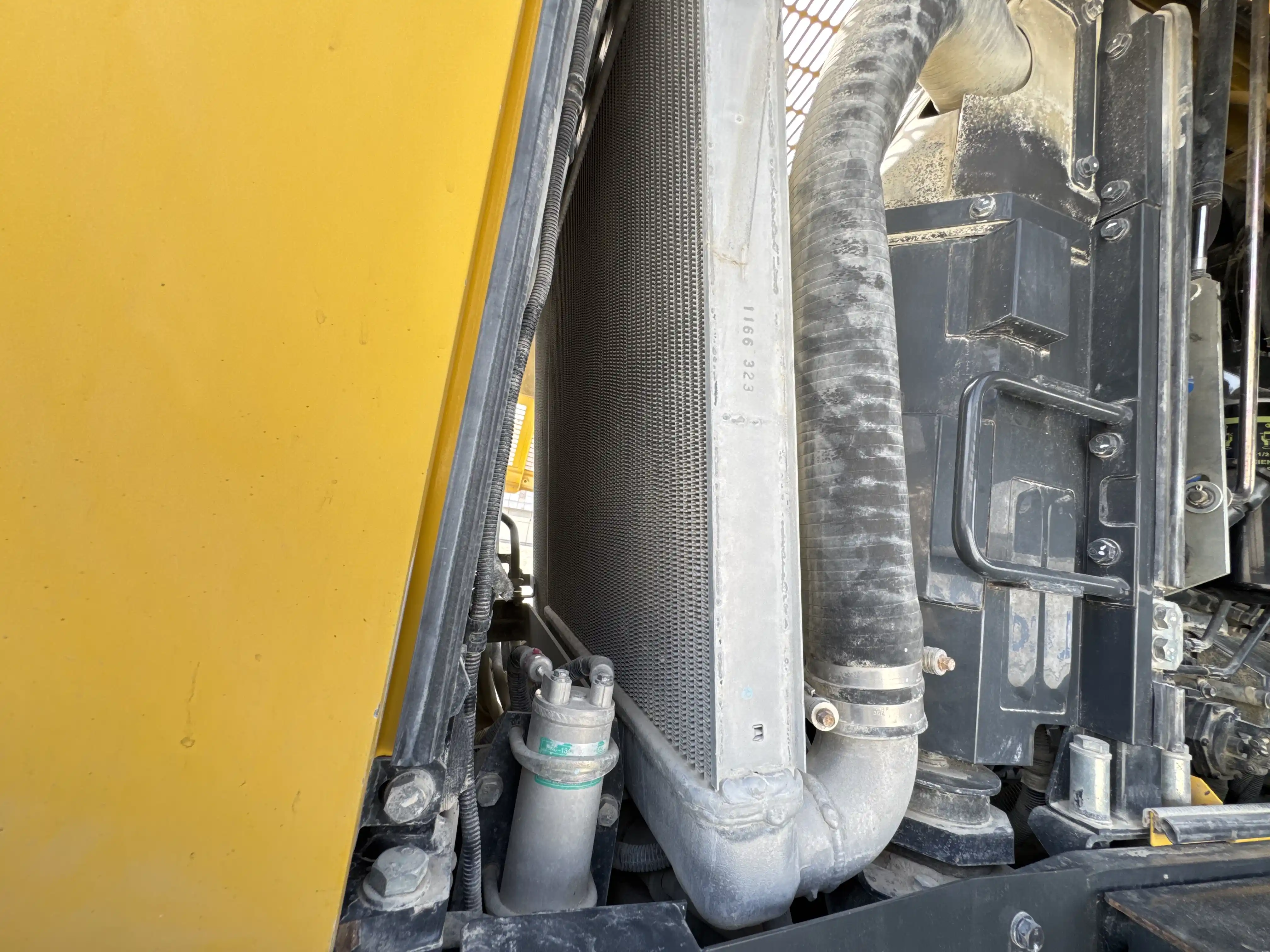 WHL-001-كوماتسو-WA470-6R-لوادر-بعجلات-فحص-المحرك-المبرد،-المكثف،-المبرد-المتوسط،-المبرد-الهيدروليكي-1