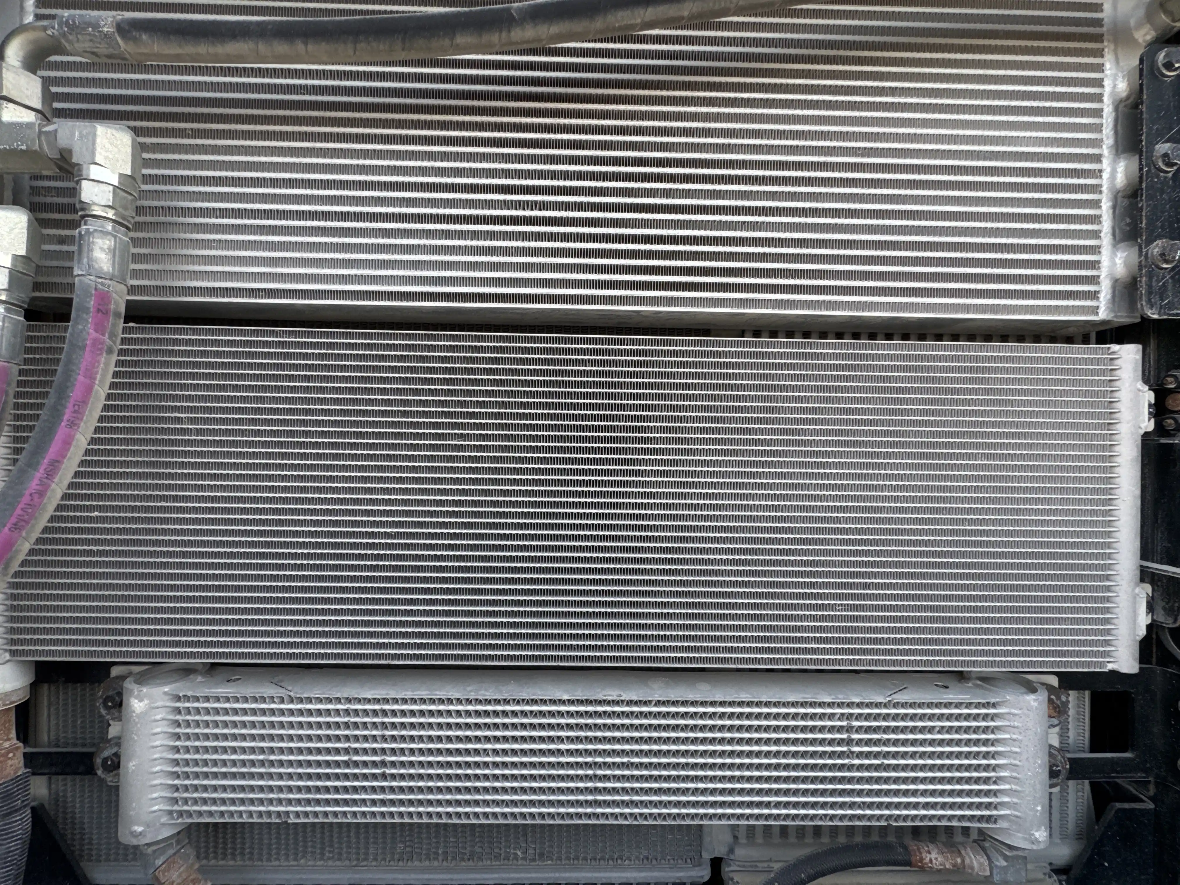WHL-002-Cat-966L-Wheel-loaders-inspection-Engine-Radiator,-condenser,-intercooler,-hydraulic-cooler-1