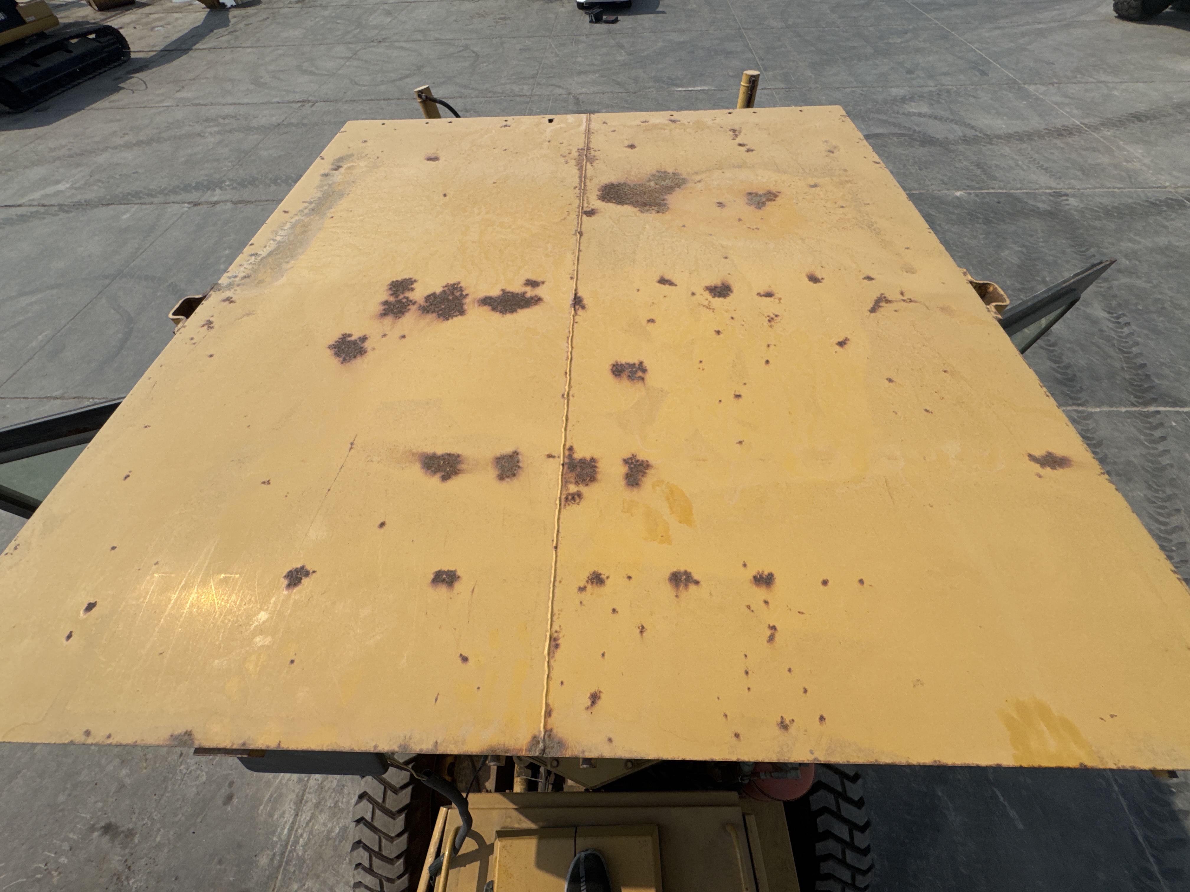 MGG-001-Cat-140K-Motor-graders-inspection-Safety-Rollover-protective-structure-(ROPS-/-FOPS)-2