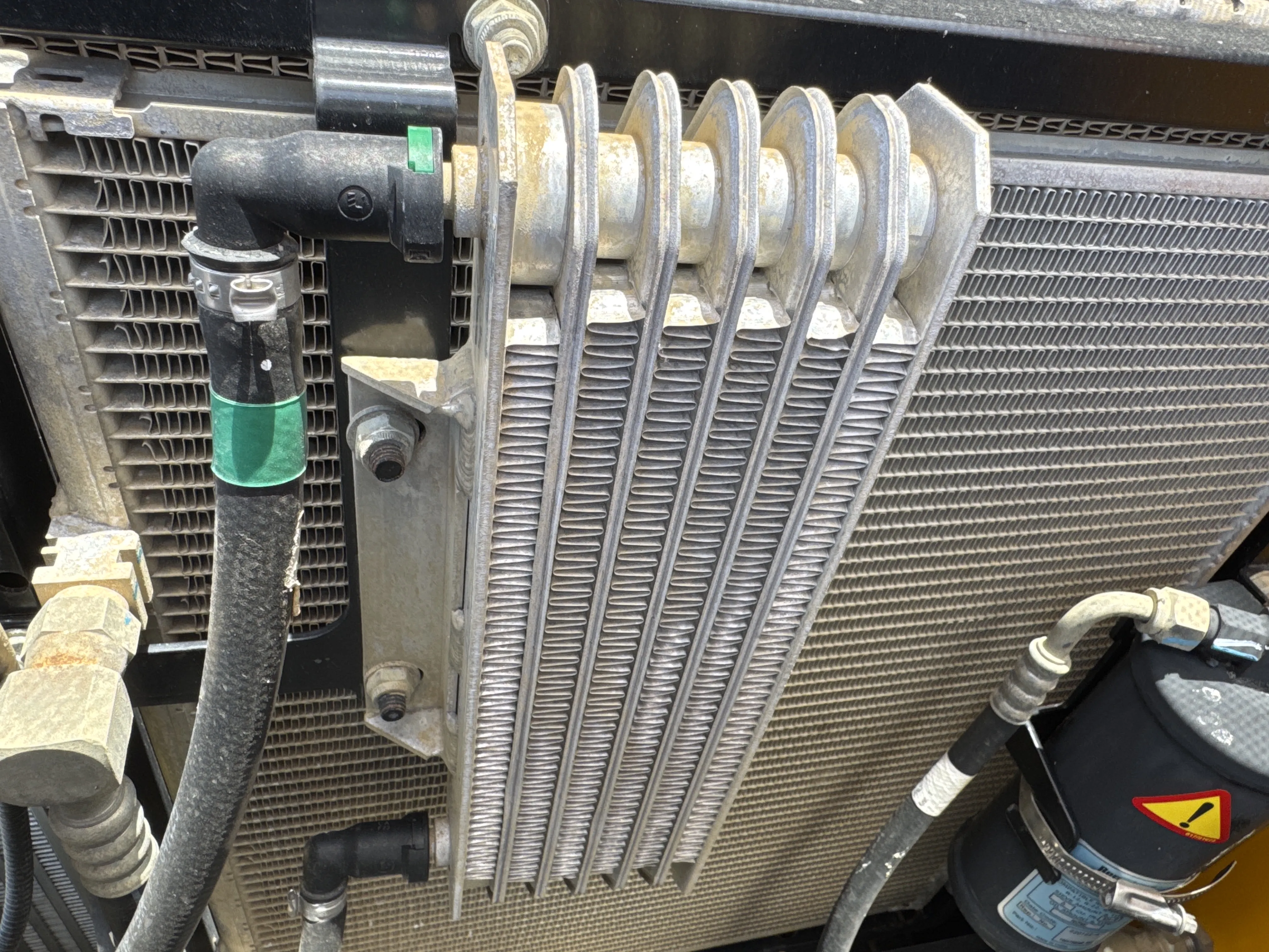THM-002-JCB-540-170-Telehandlers-inspection-Engine-Radiator,-condenser,-intercooler,-hydraulic-cooler-1