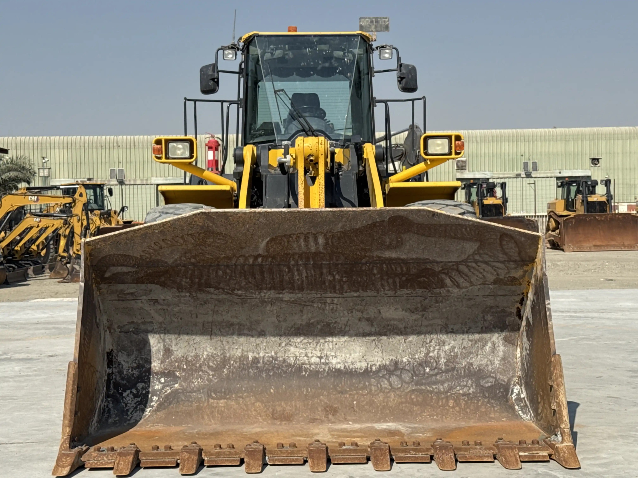 WHL-001-Komatsu-WA470-6R-wheel-loader-inspection-structure-paint-4