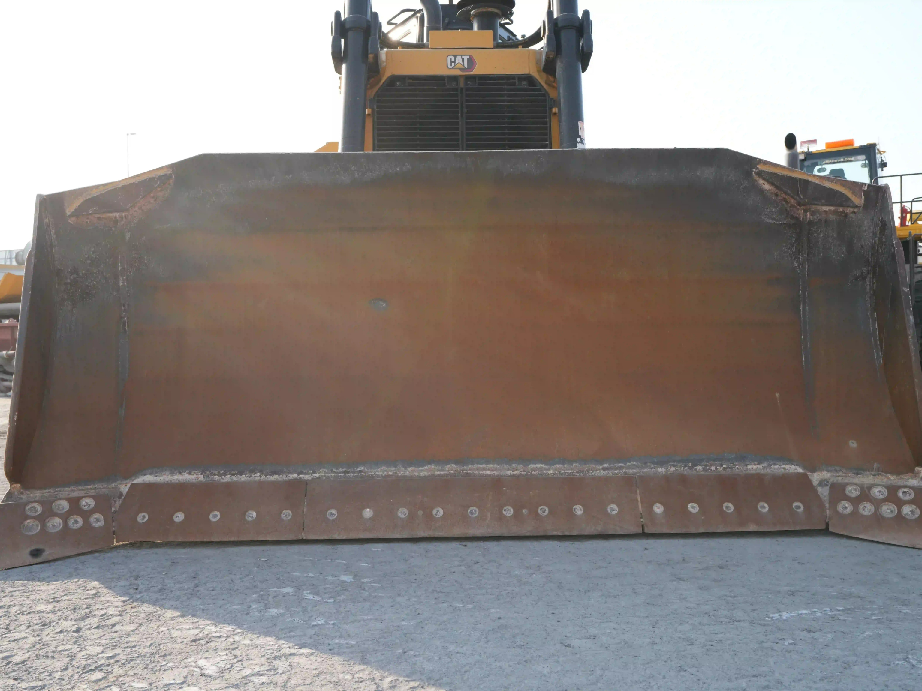 CDB-003-Cat-D8T-crawler-dozer-inspection-attachments-dozer-blade-1