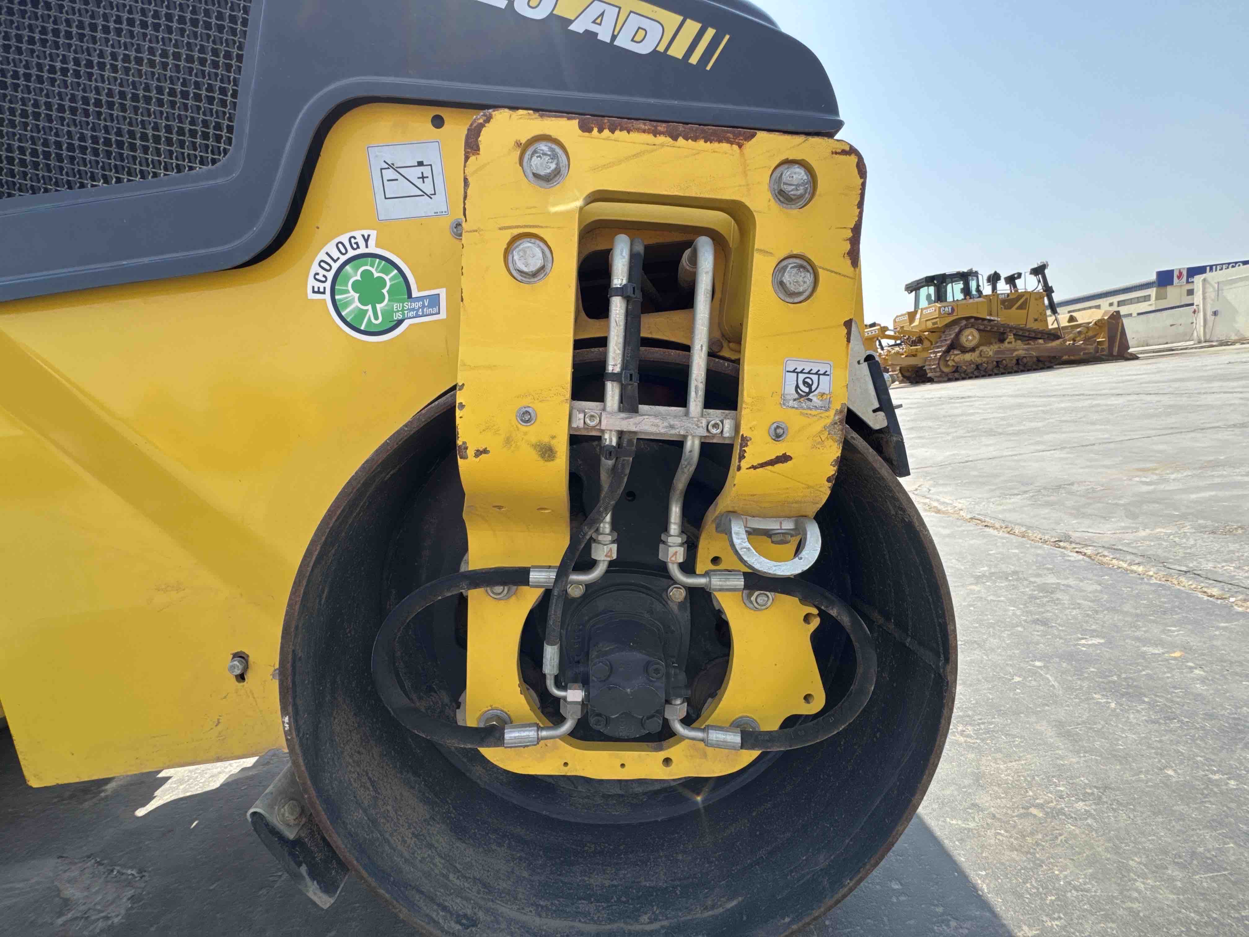 SRC-004-Bomag-BW-120-AD-5-Tandem-rollers-inspection-Chassis-Front-drum-forks-2