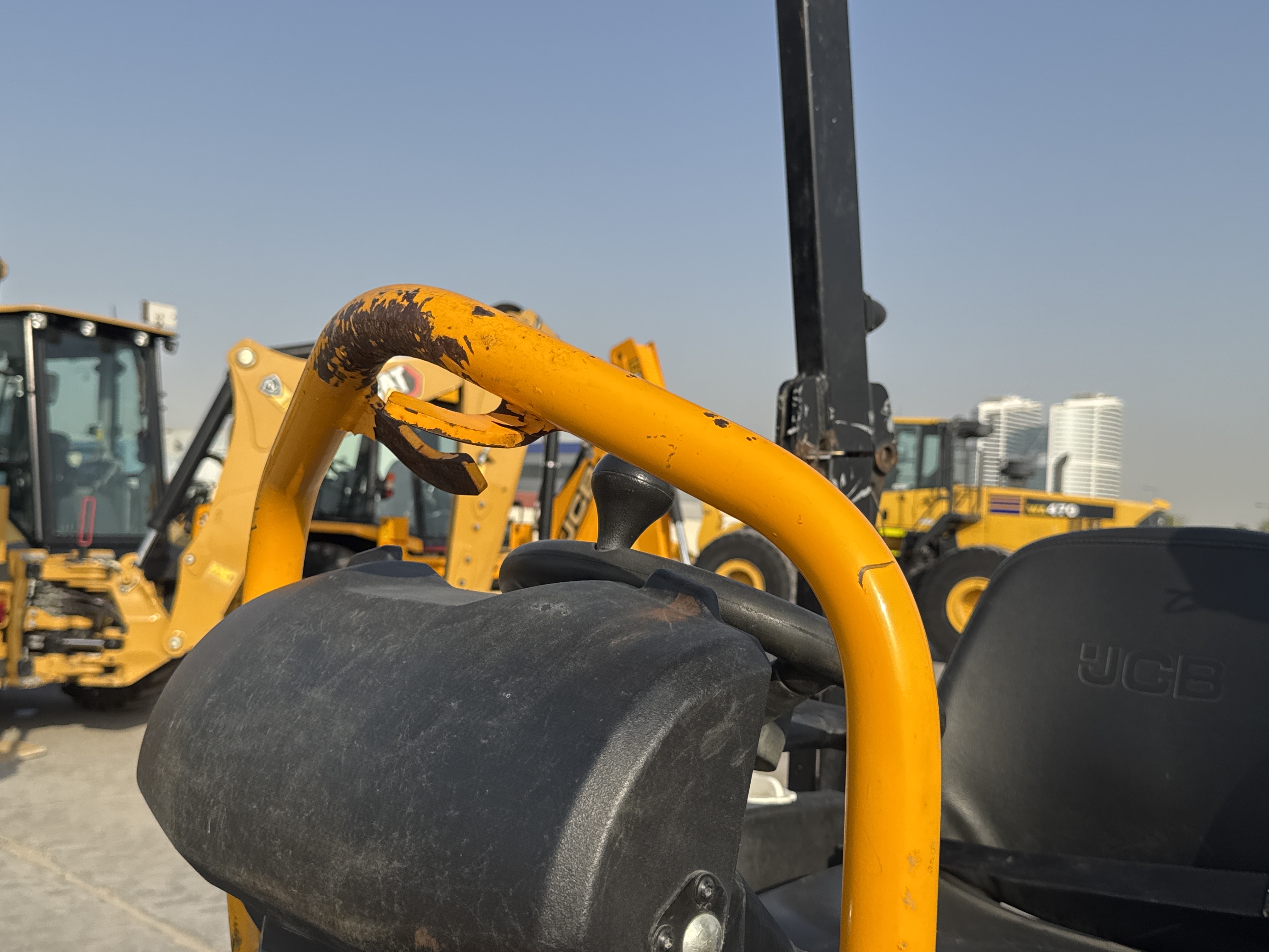 SRC-003-JCB-CT160-80-Tandem-rollers-inspection-Structure-Handrails-2
