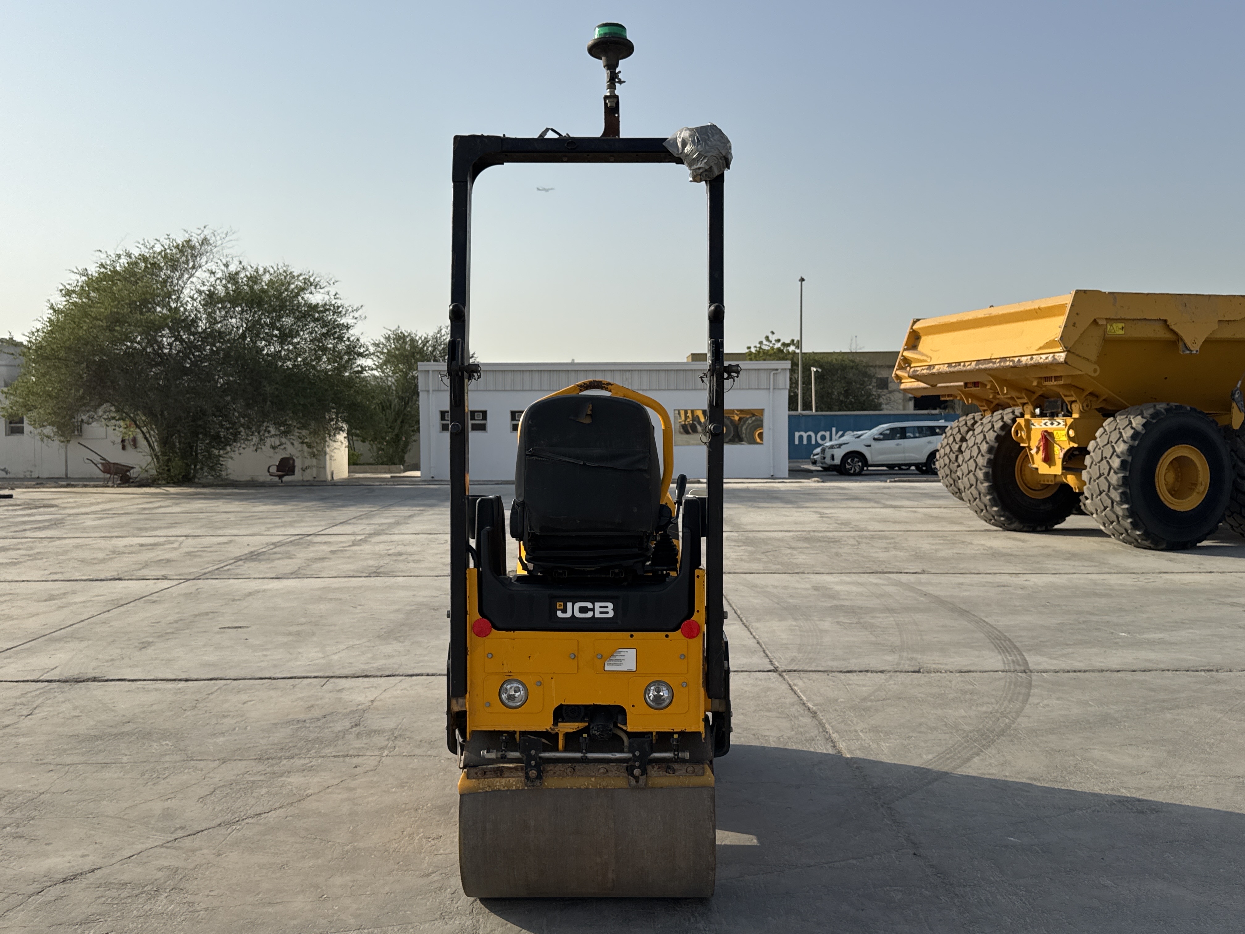 SRC-003-JCB-CT160-80-Tandem-rollers-inspection-Structure-Paint-2