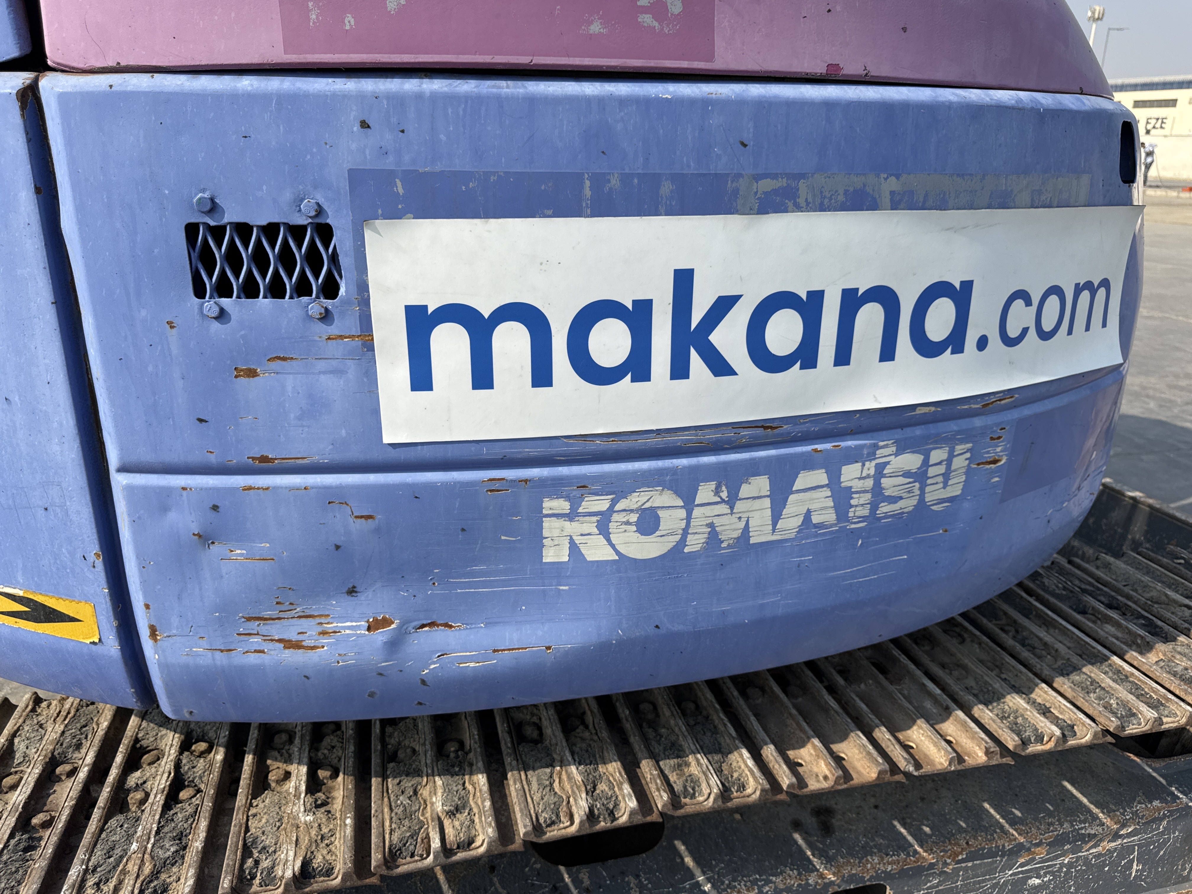 MNX-005-Komatsu-PC78UU-6-Mini-excavators-inspection-Structure-Sheet-metal-(fiberglass)-2