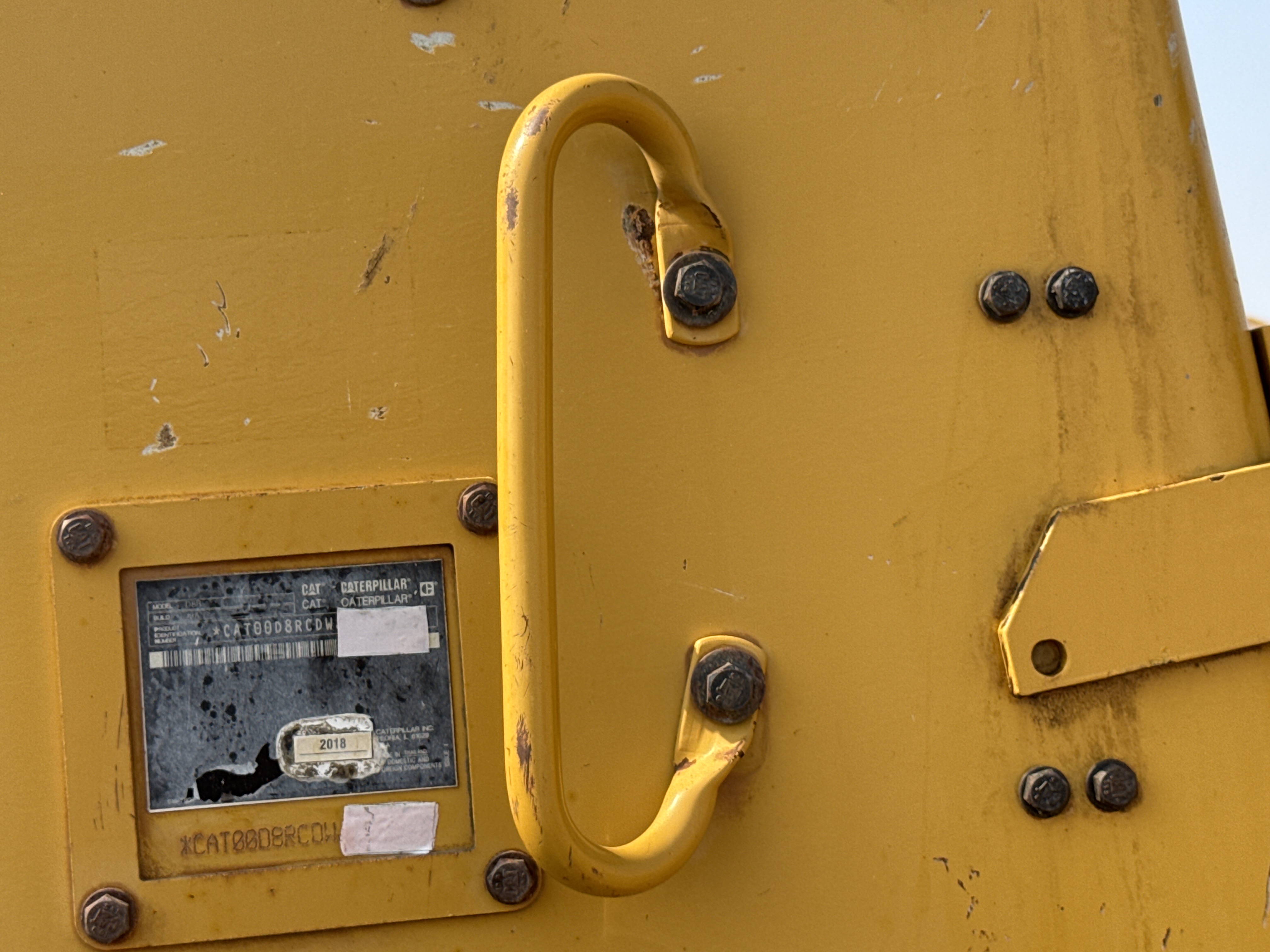 CDB-005-Cat-D8R-Crawler-dozers-inspection-Structure-Handrails-2
