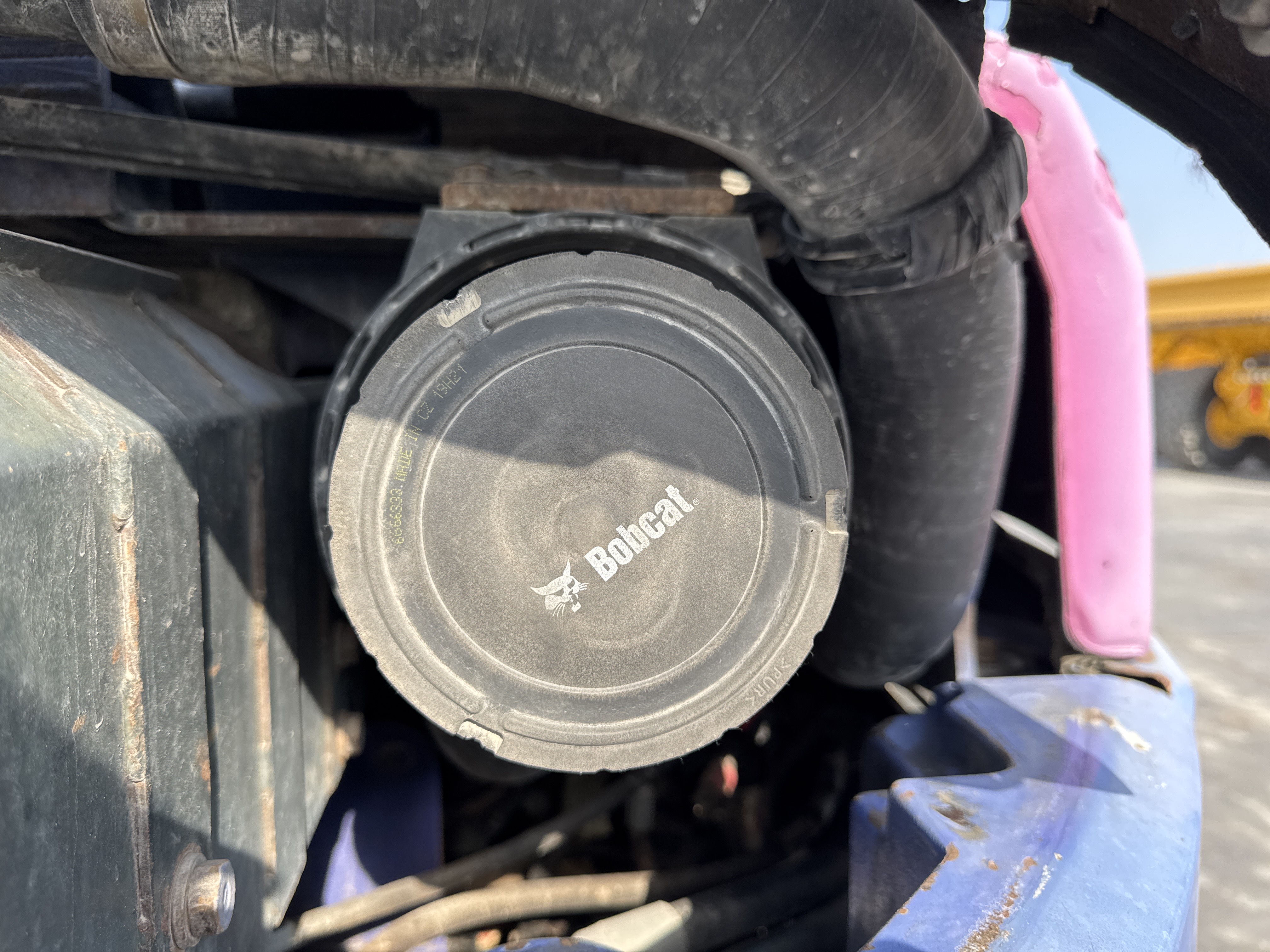 MNX-005-Komatsu-PC78UU-6-Mini-excavators-inspection-Engine-Air-intake-system-2