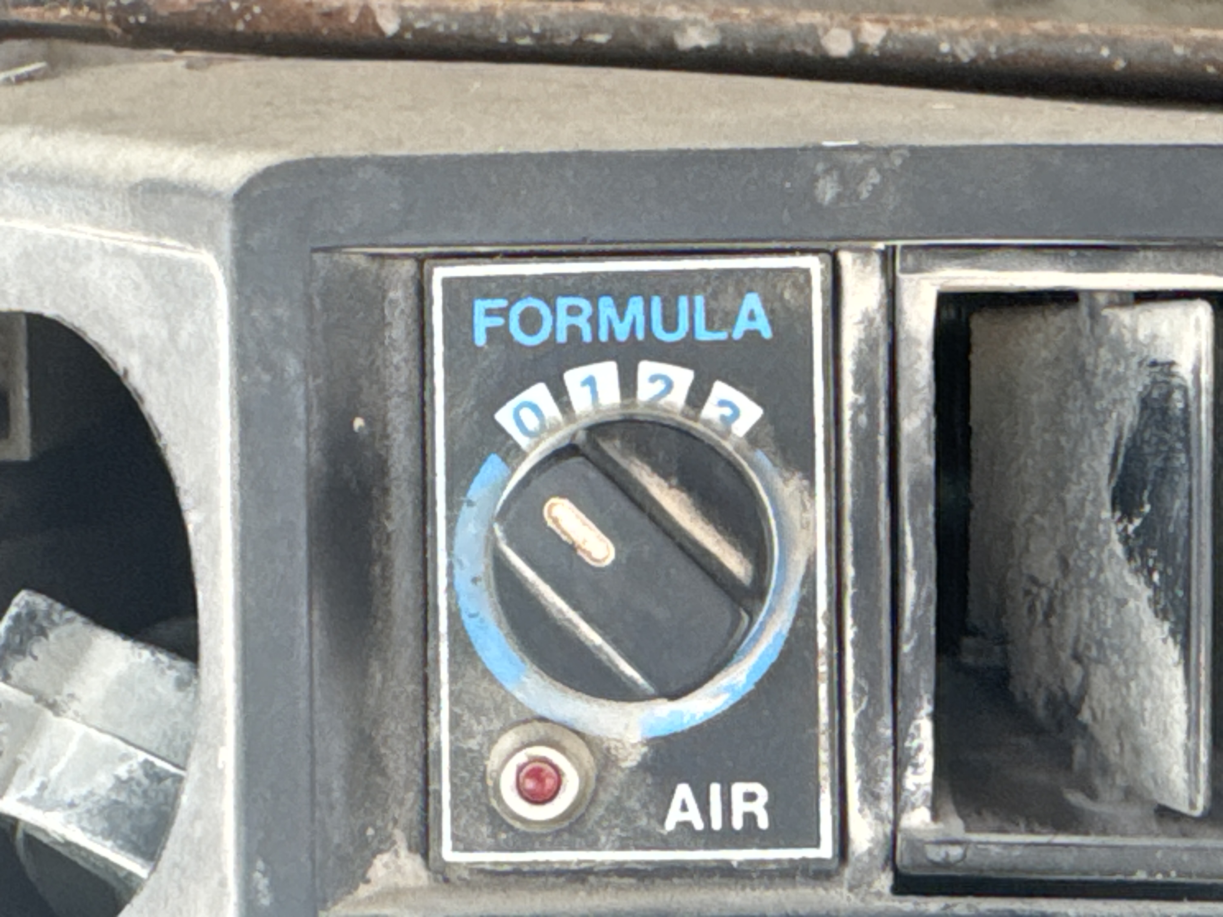 MNX-005-Komatsu-PC78UU-6-Mini-excavators-inspection-Air-conditioning-A/C-control-panel-2