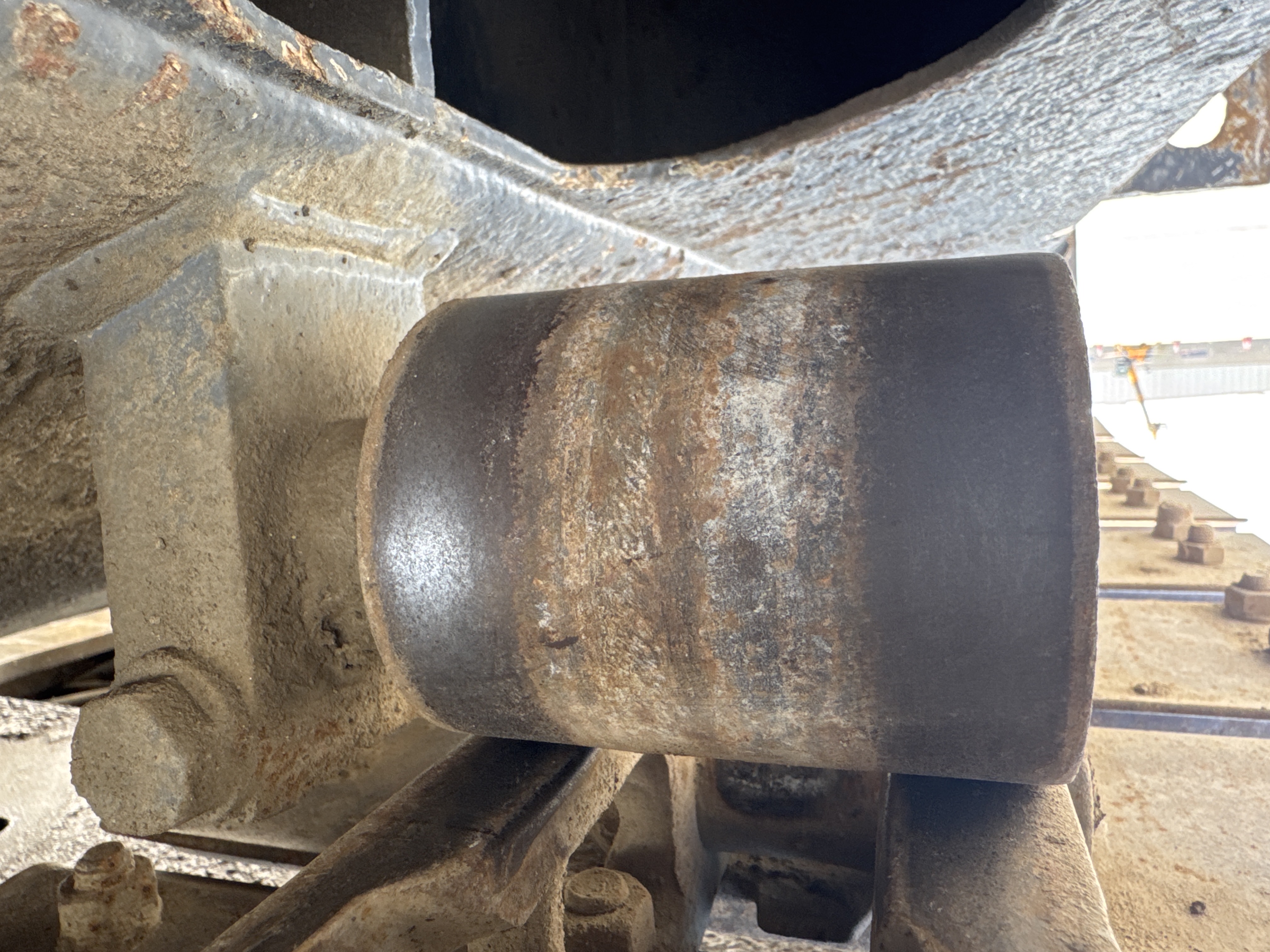 MNX-005-Komatsu-PC78UU-6-Mini-excavators-inspection-Undercarriage-Right-carrier-rollers-2