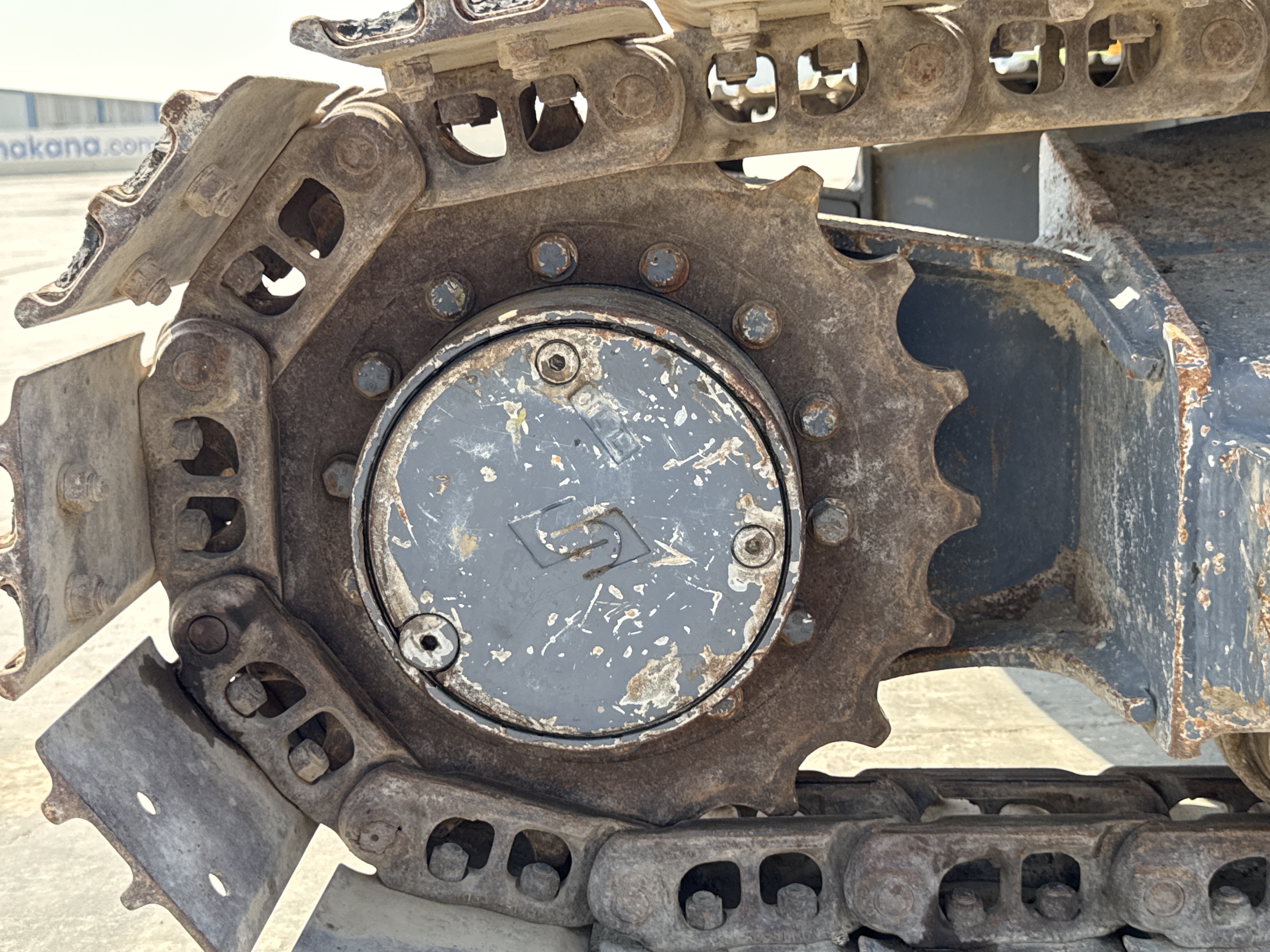 MNX-005-Komatsu-PC78UU-6-Mini-excavators-inspection-Undercarriage-Right-sprocket-2