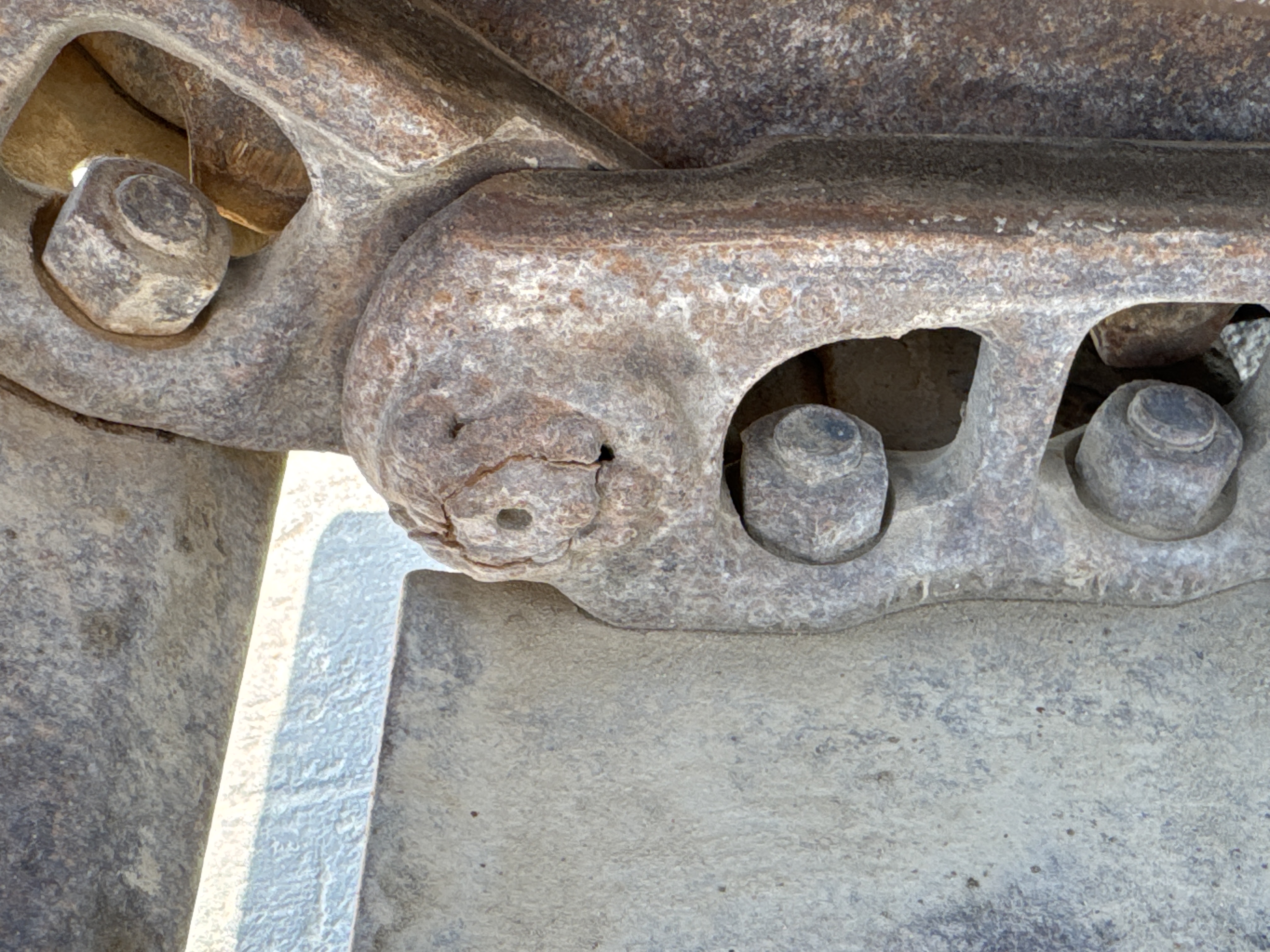 MNX-005-Komatsu-PC78UU-6-Mini-excavators-inspection-Undercarriage-Right-track-chain-4