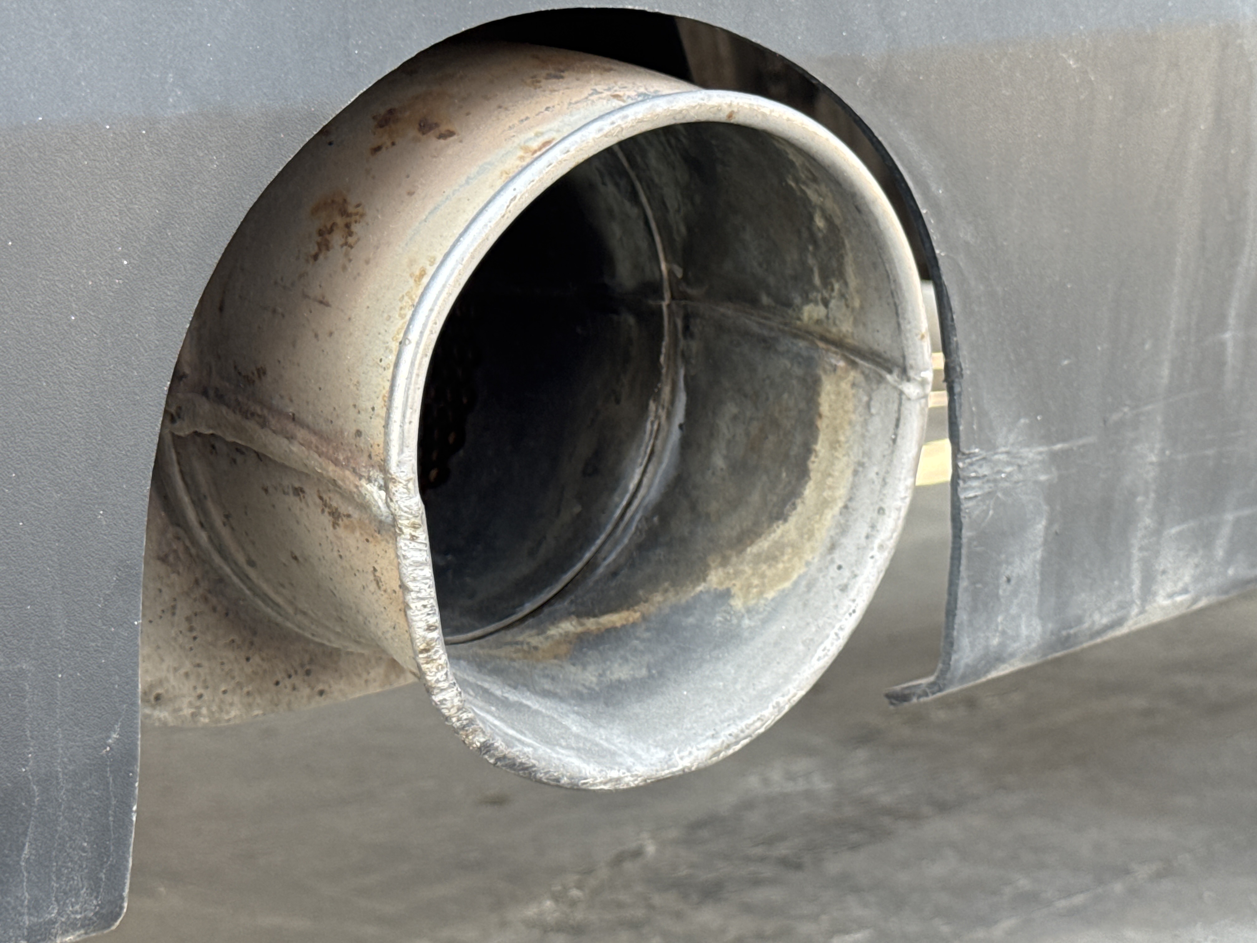 PMT-002-Scania-R410-Trailer-trucks-inspection-Engine-Exhaust-system-2