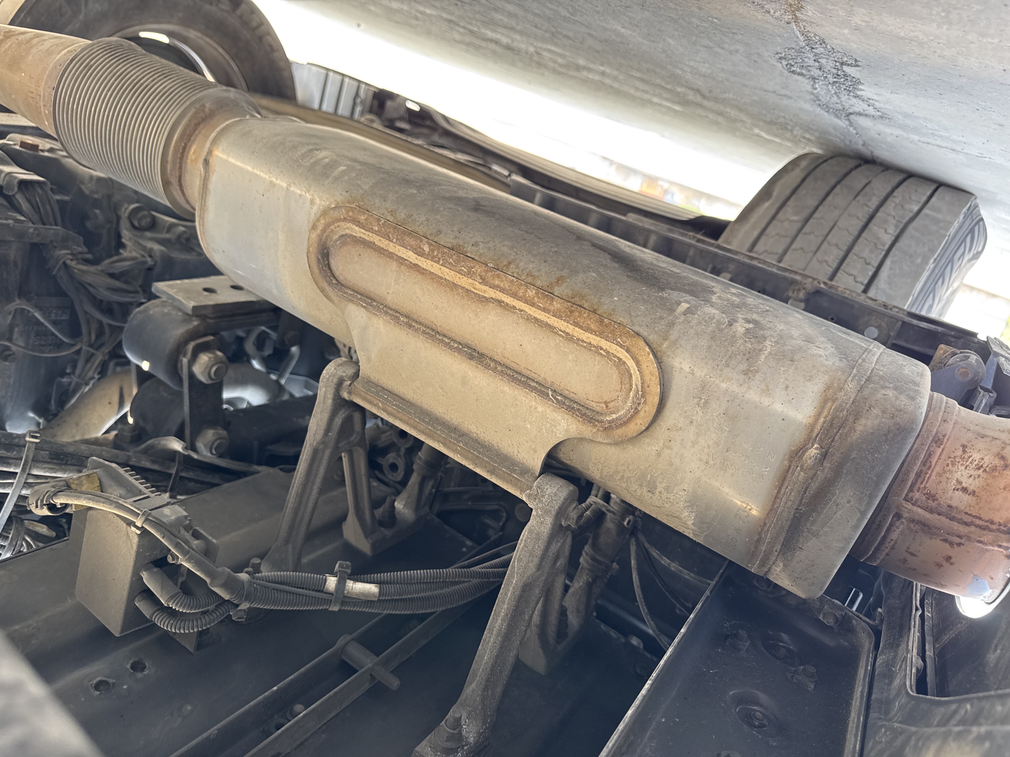 PMT-002-Scania-R410-Trailer-trucks-inspection-Engine-Exhaust-system-7