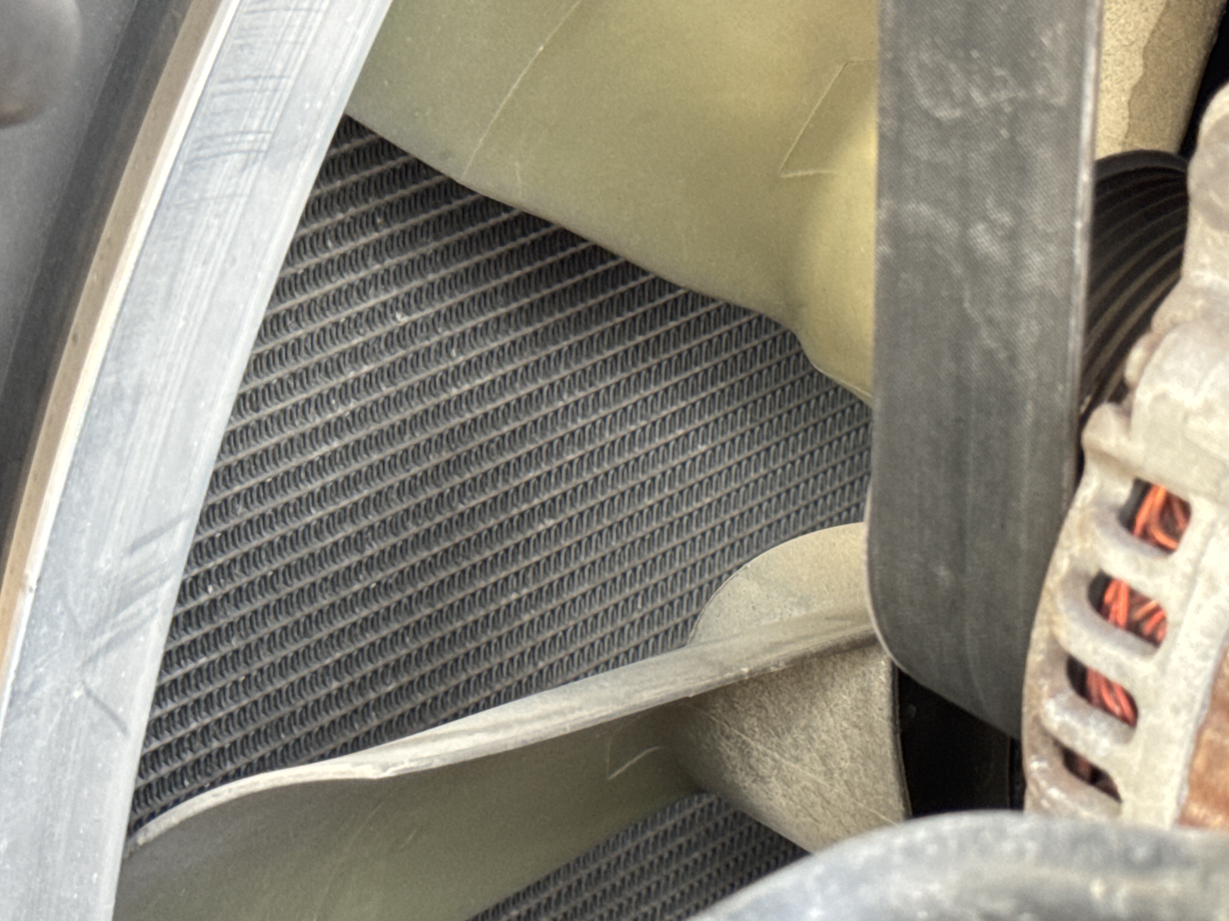 PMT-002-Scania-R410-Trailer-trucks-inspection-Engine-Radiator,-condenser,-intercooler,-hydraulic-cooler-2