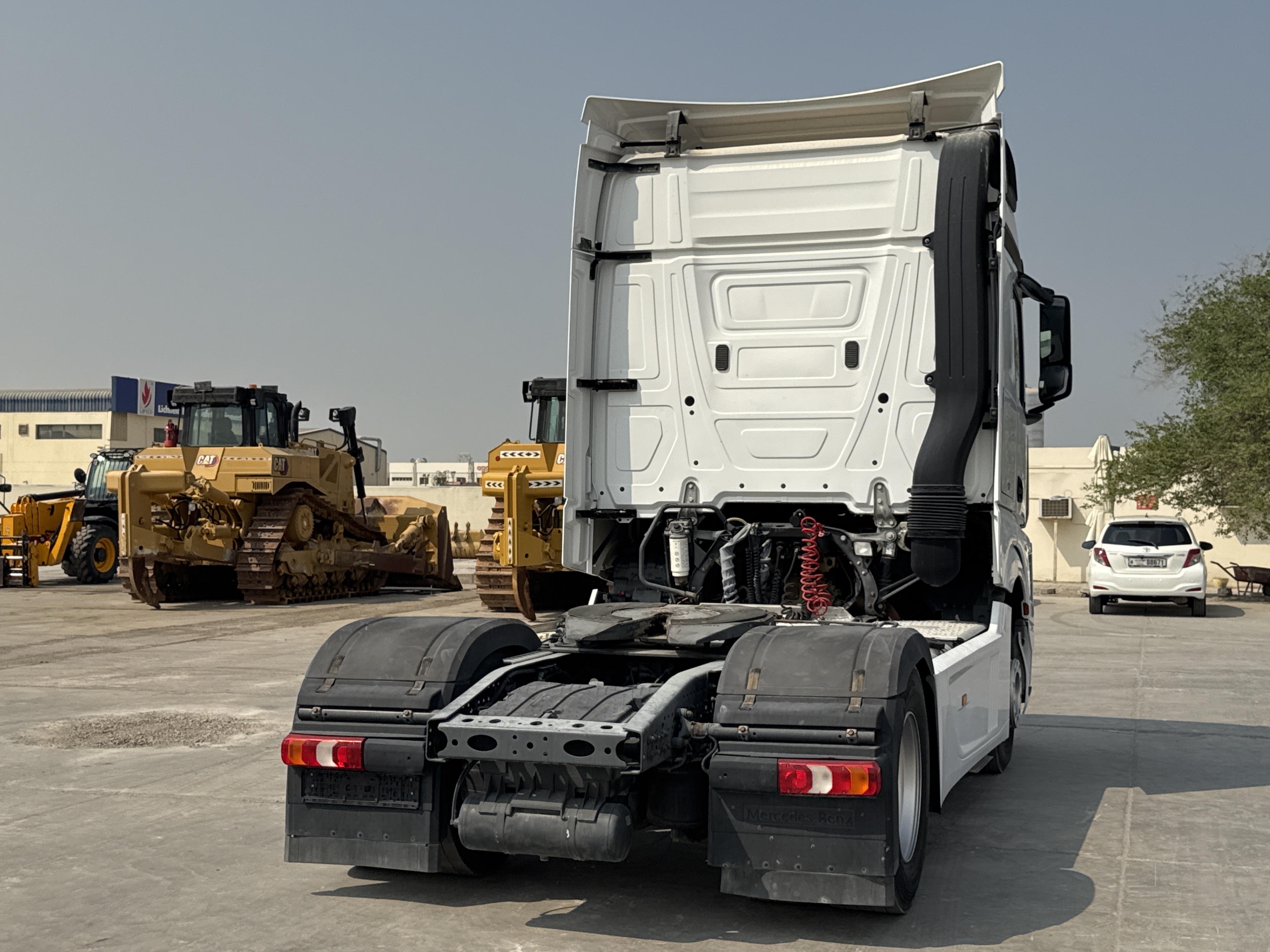 PMT-001-Mercedes-Benz-Actros-1845-Trailer-trucks-inspection-Structure-Paint-2