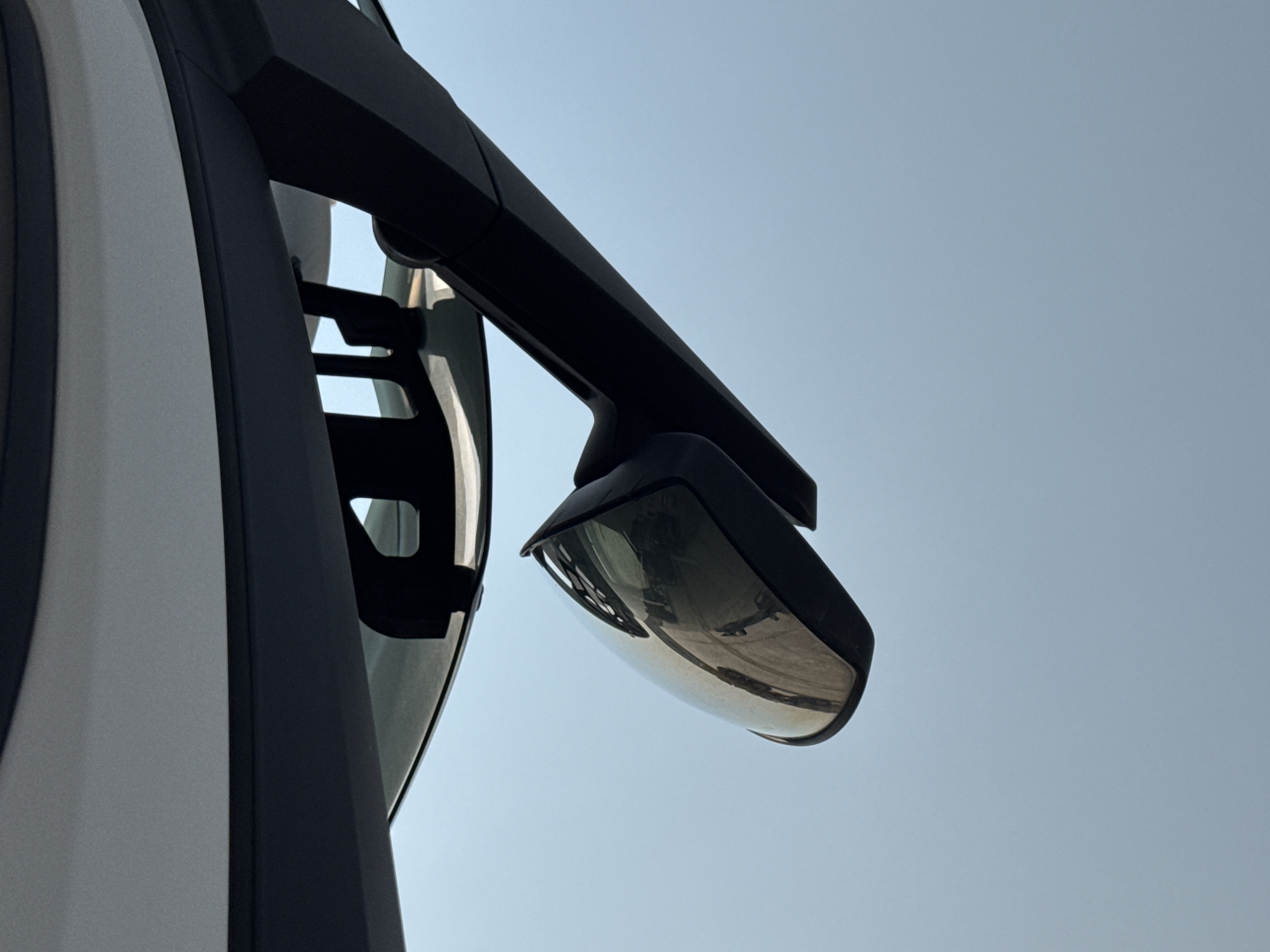 PMT-001-Mercedes-Benz-Actros-1845-Trailer-trucks-inspection-Cabin-Mirrors-2