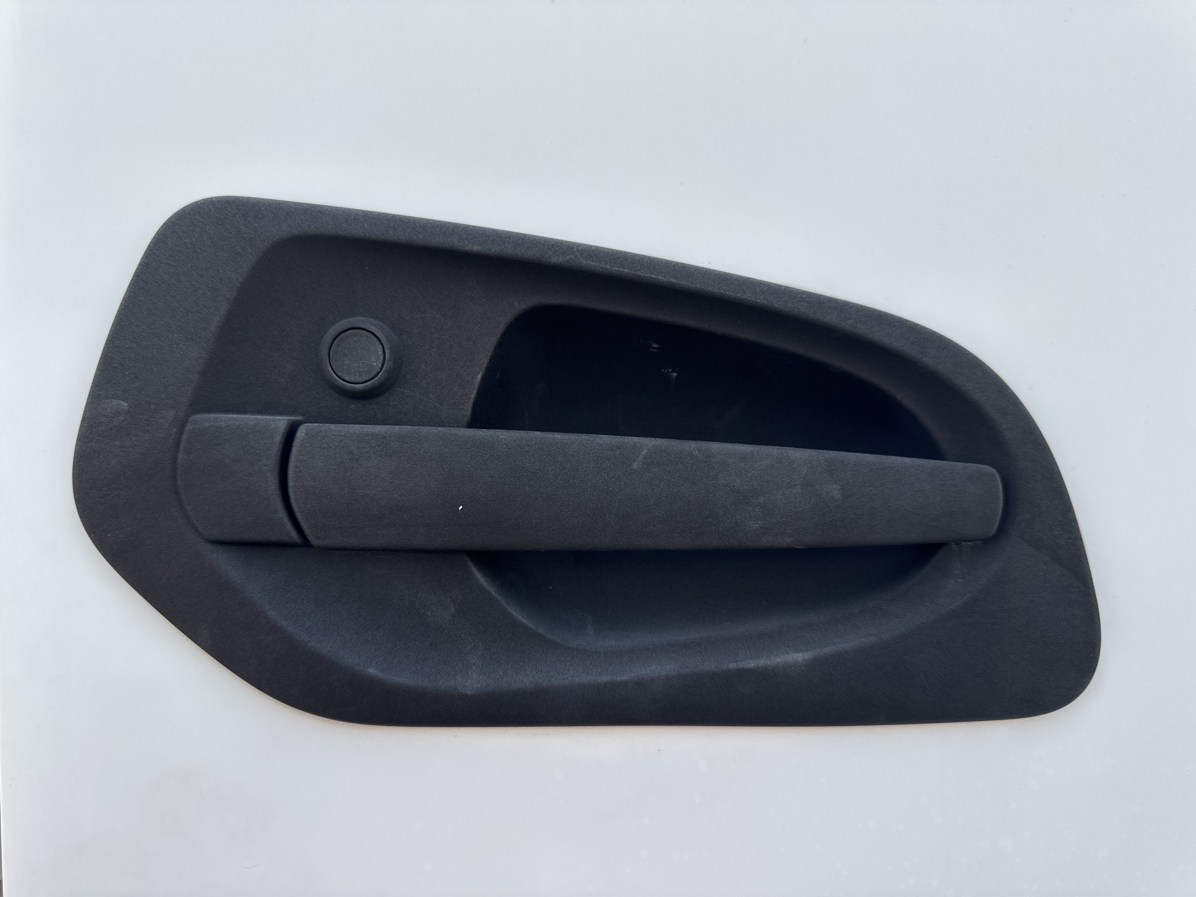PMT-001-Mercedes-Benz-Actros-1845-Trailer-trucks-inspection-Cabin-Door-handles-2