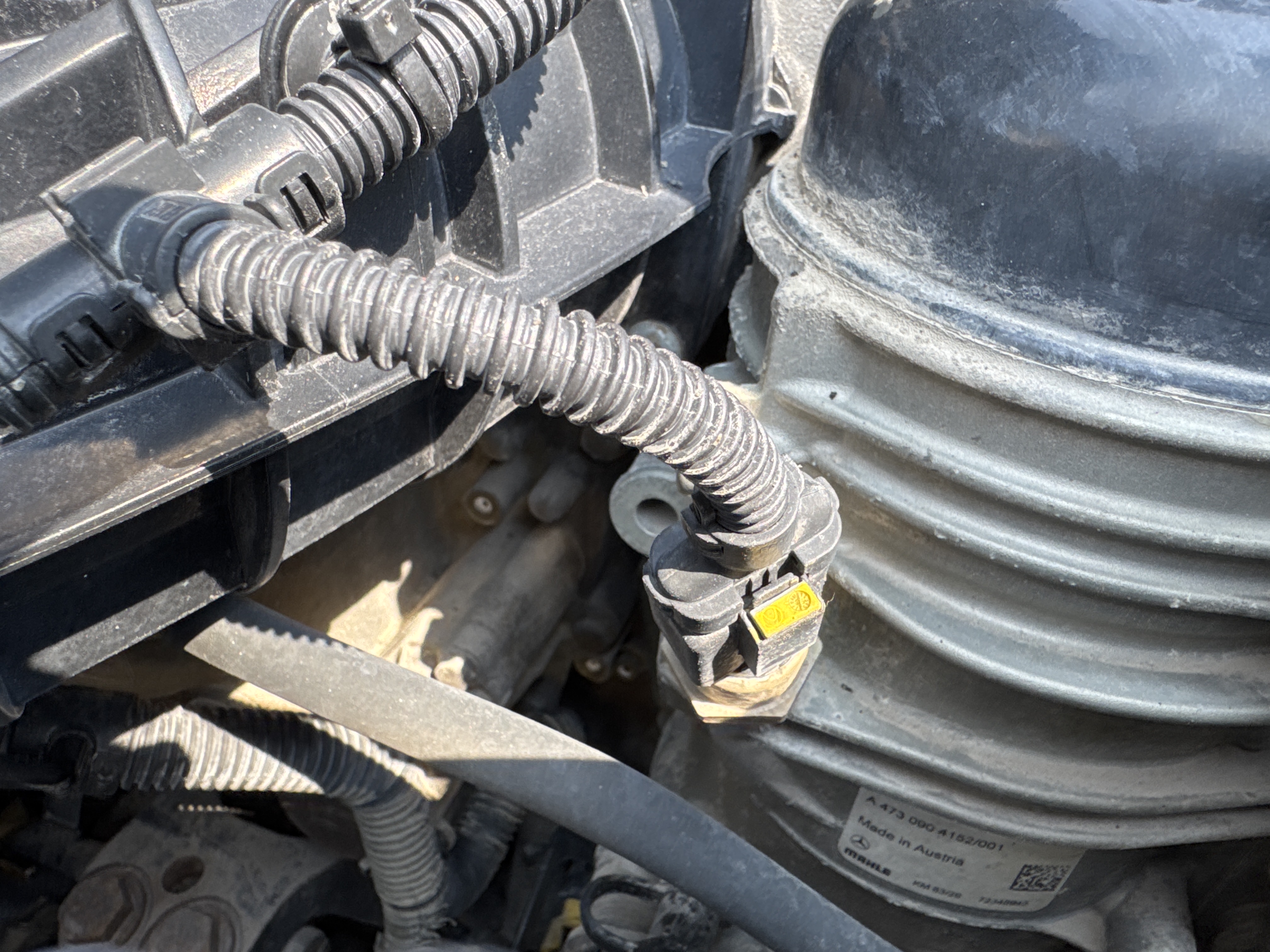 PMT-001-Mercedes-Benz-Actros-1845-Trailer-trucks-inspection-Electronic-Main-harness-2