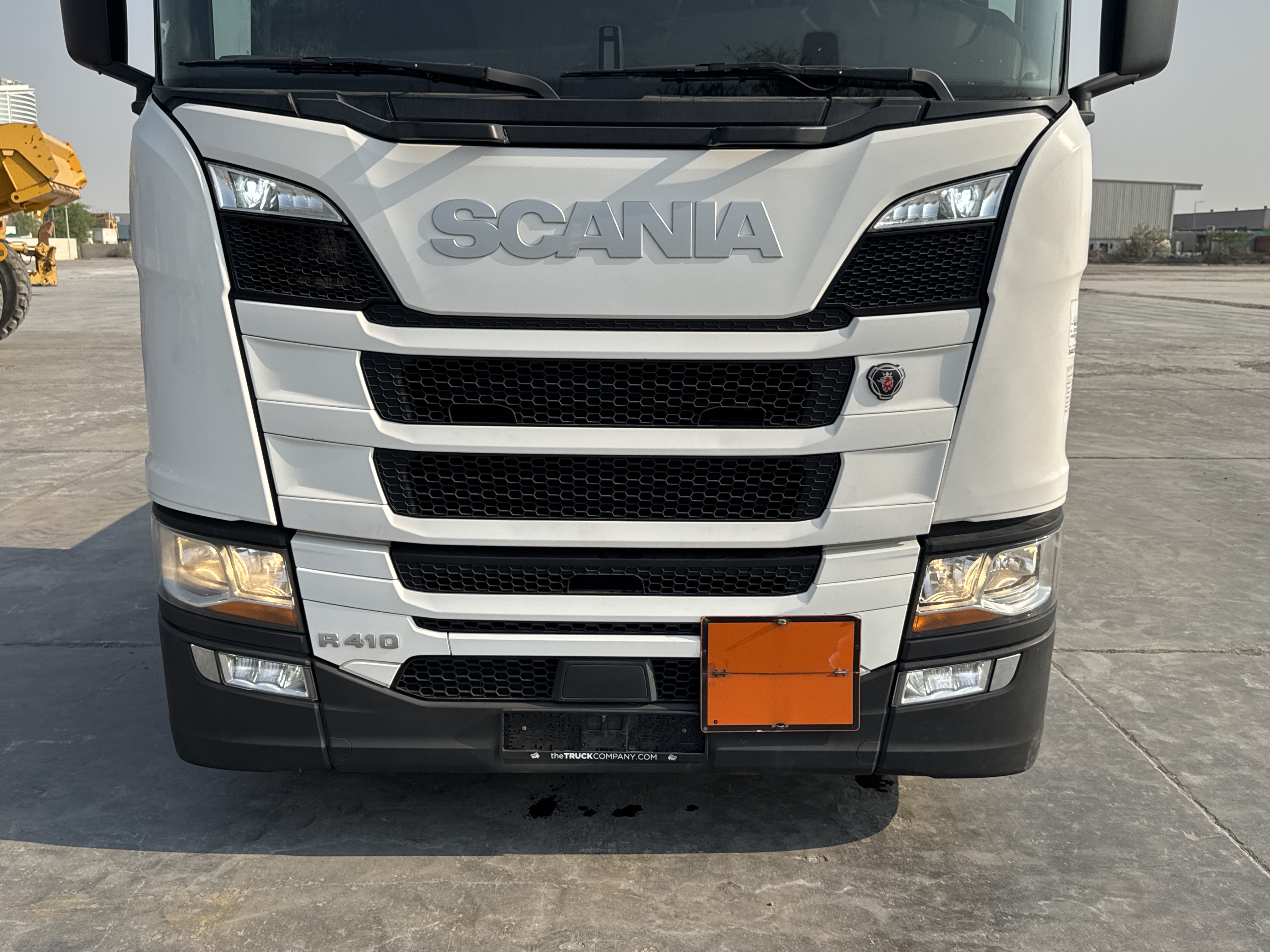 PMT-002-Scania-R410-Trailer-trucks-inspection-Electronic-Lights-and-signals-2