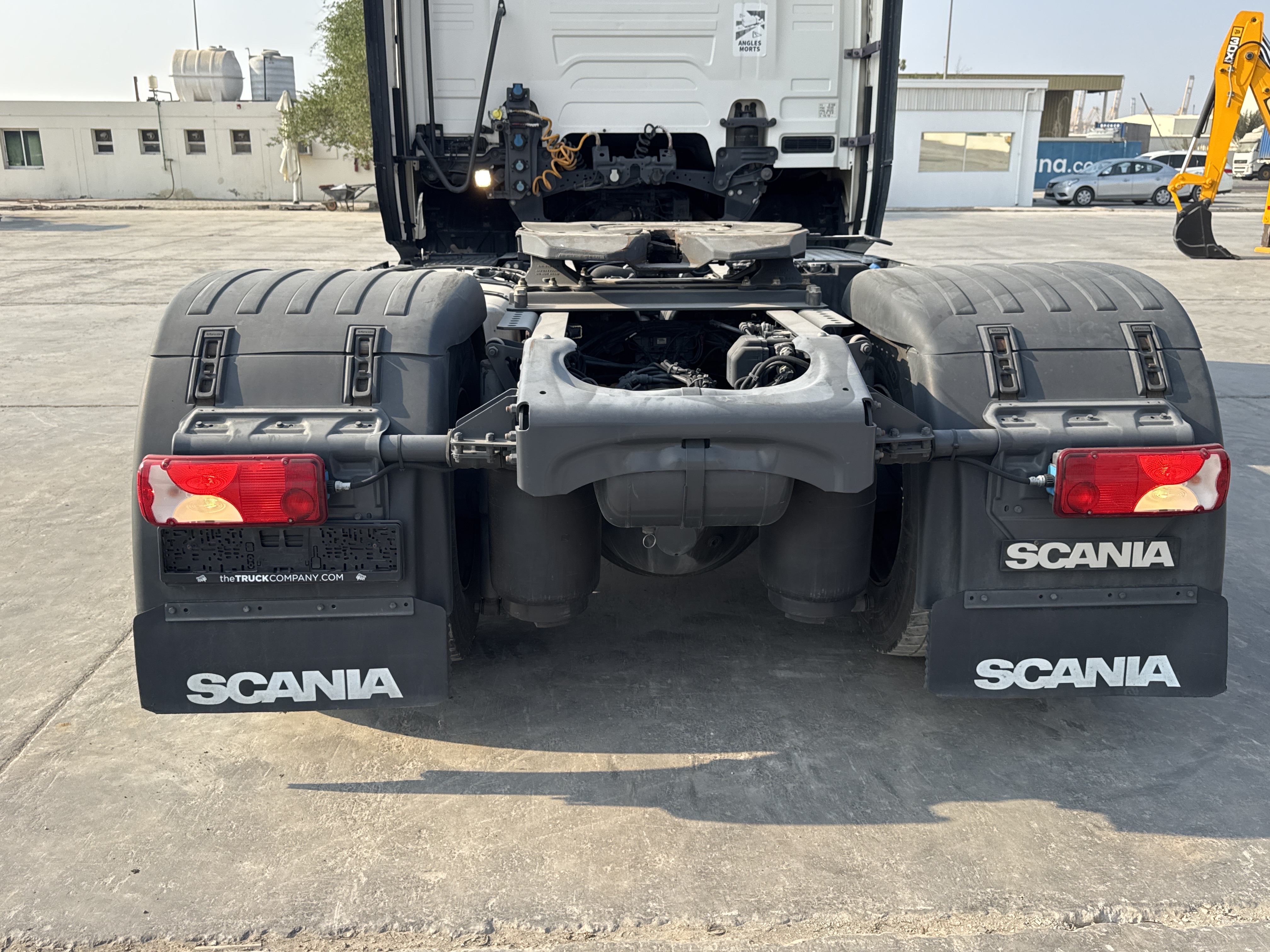 PMT-002-Scania-R410-Trailer-trucks-inspection-Electronic-Lights-and-signals-2