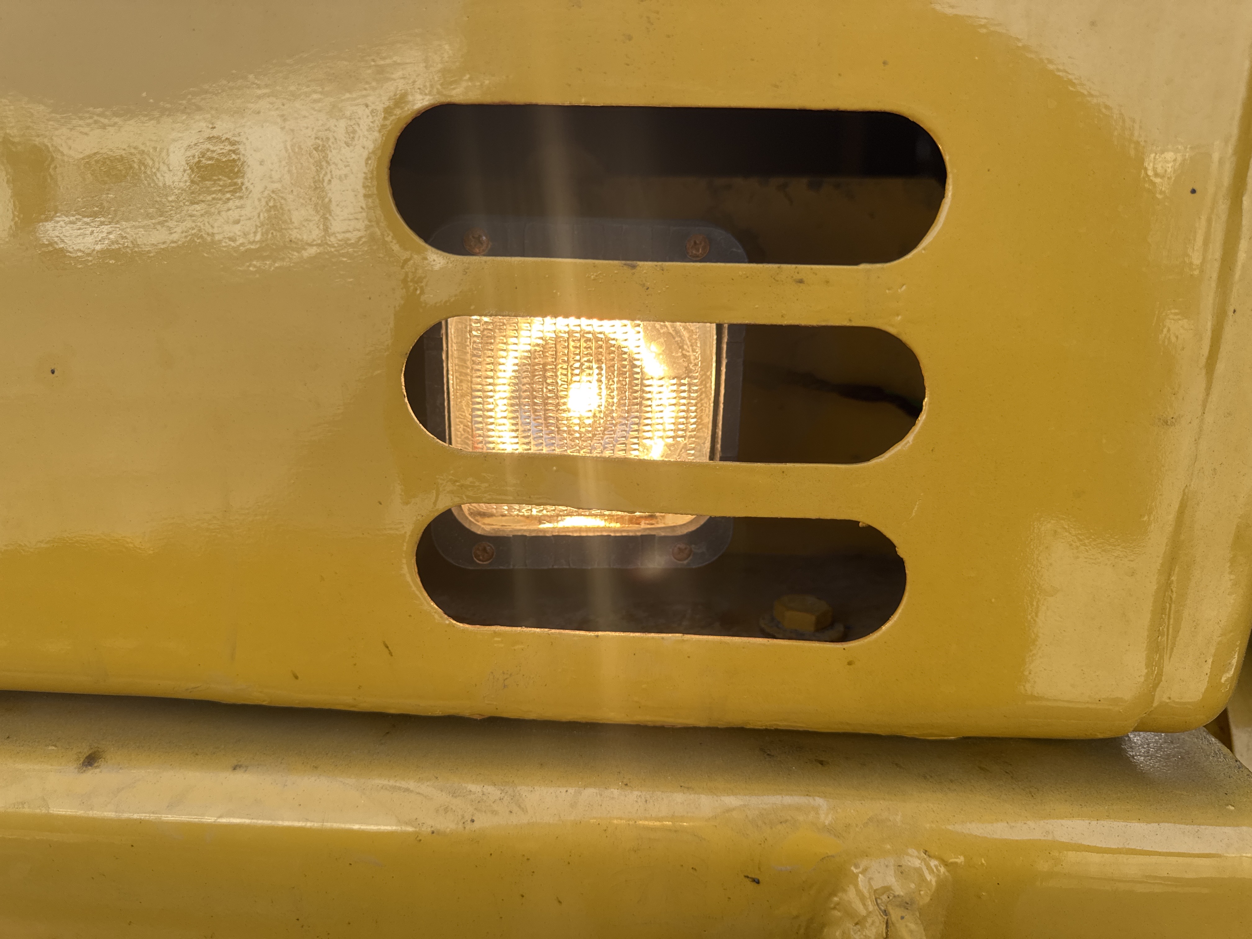 MDX-010-Cat-323D3-Medium-excavators-inspection-Electronics-Lights-and-signals-2