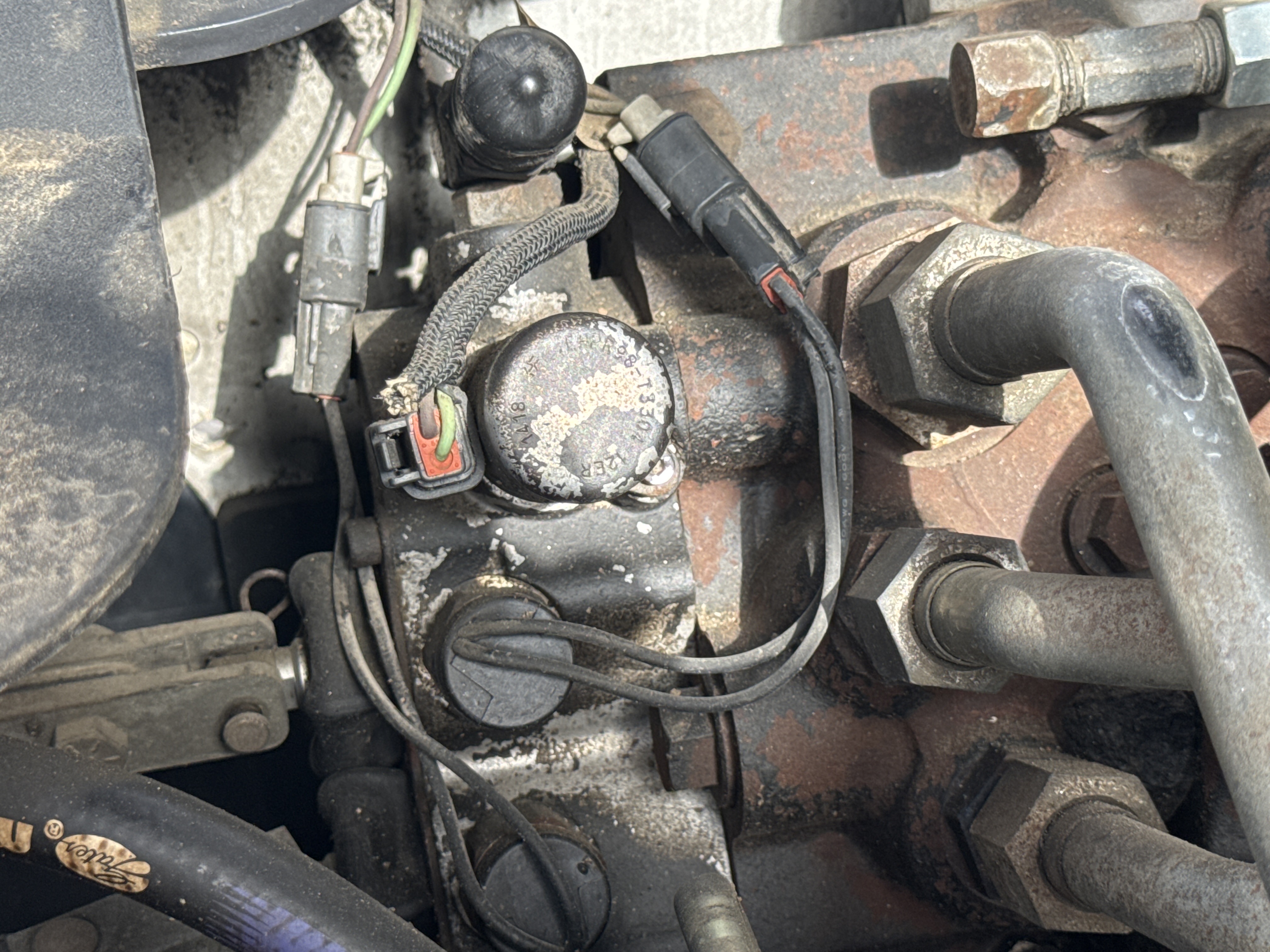SSL-013-Bobcat-S510-Skid-steer-loaders-inspection-Hydraulics-Wiring-harness-2