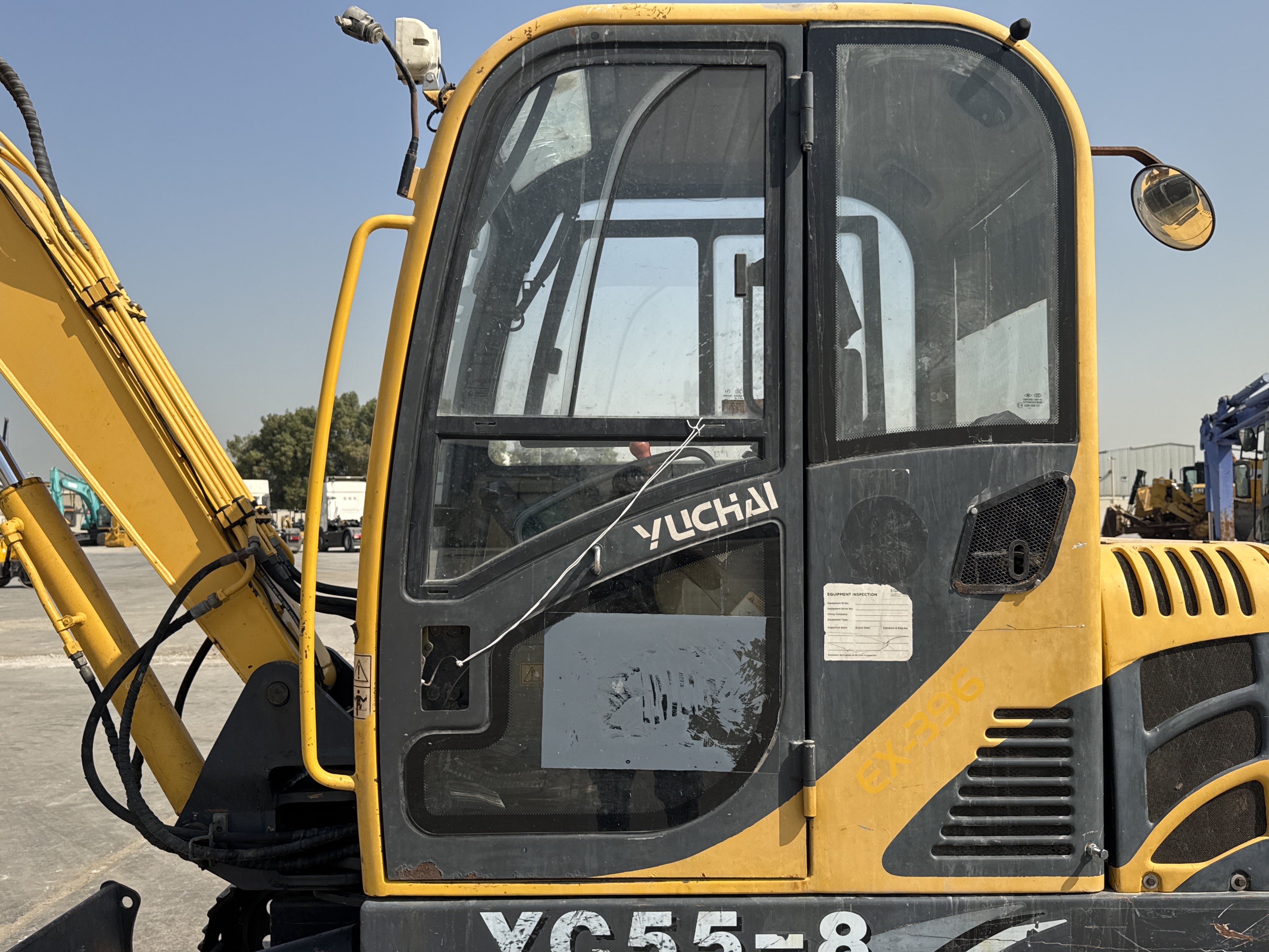 MNX-006-Yuchai-YC55-8-Mini-excavators-inspection-Structure-Doors-2