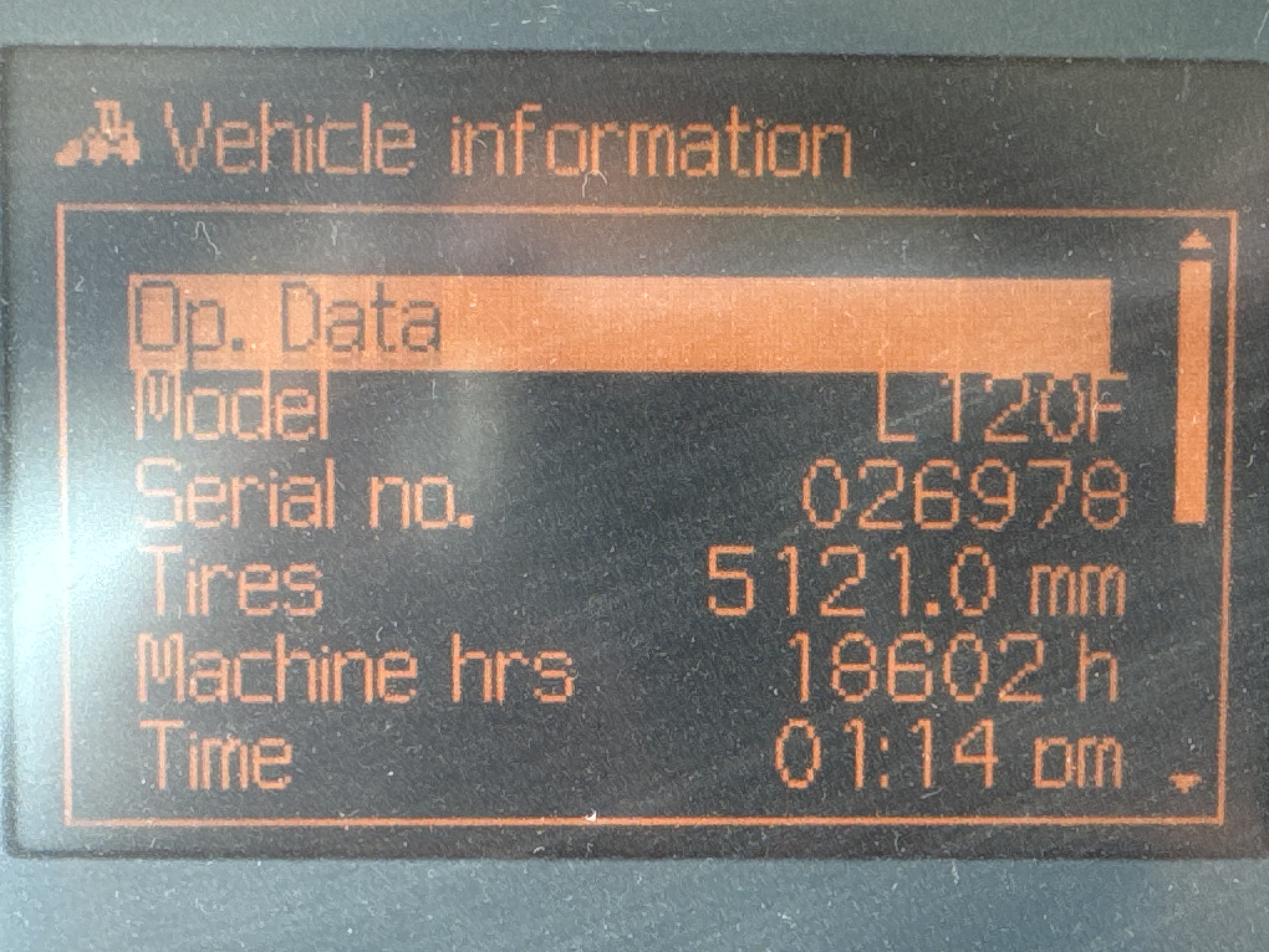 WHL-004-Volvo-L120F-Wheel-loaders-inspection-General-Hour-meter-2