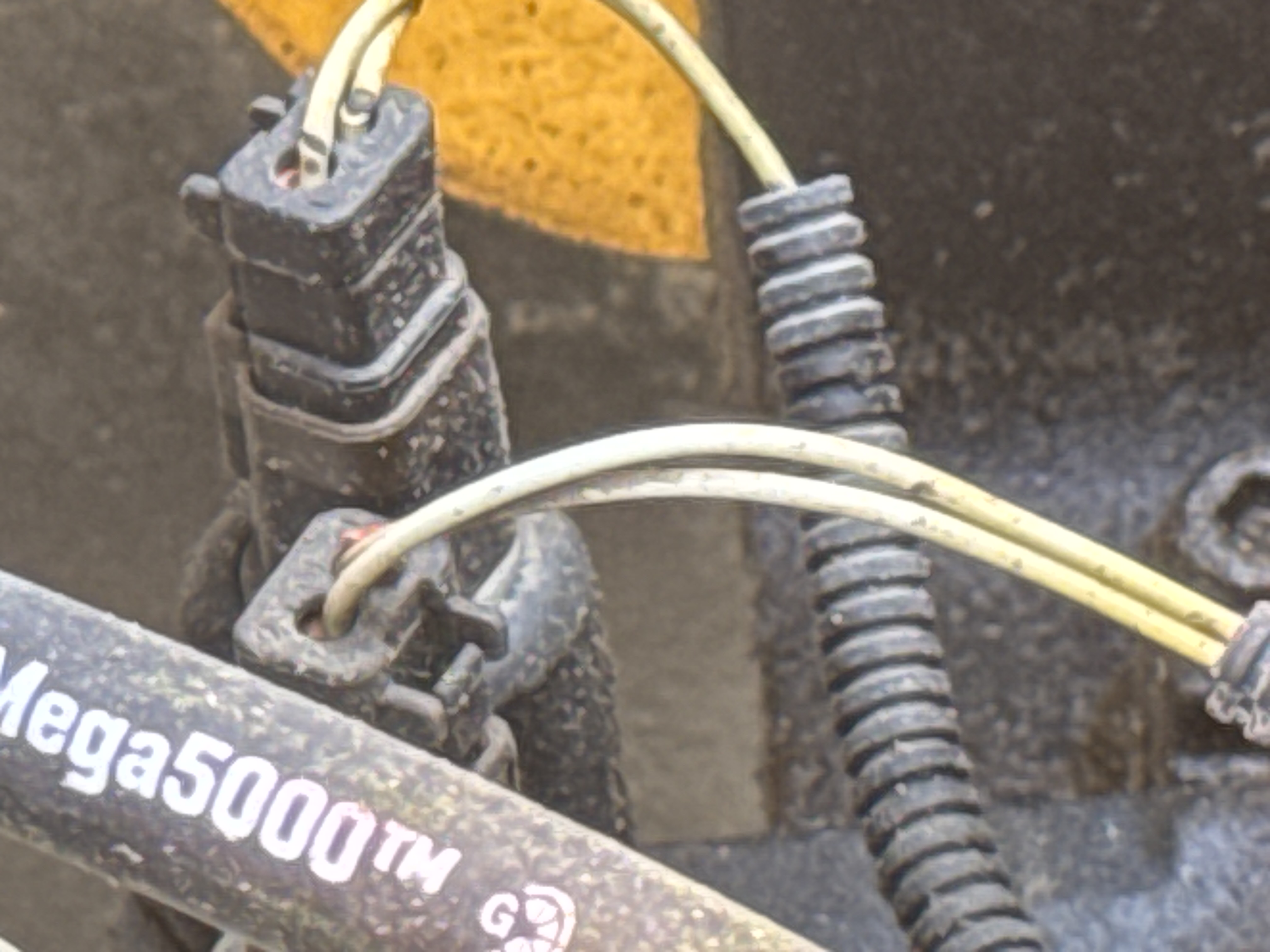 THM-003-JCB-540-170-Telehandlers-inspection-Electronics-Main-harness-2