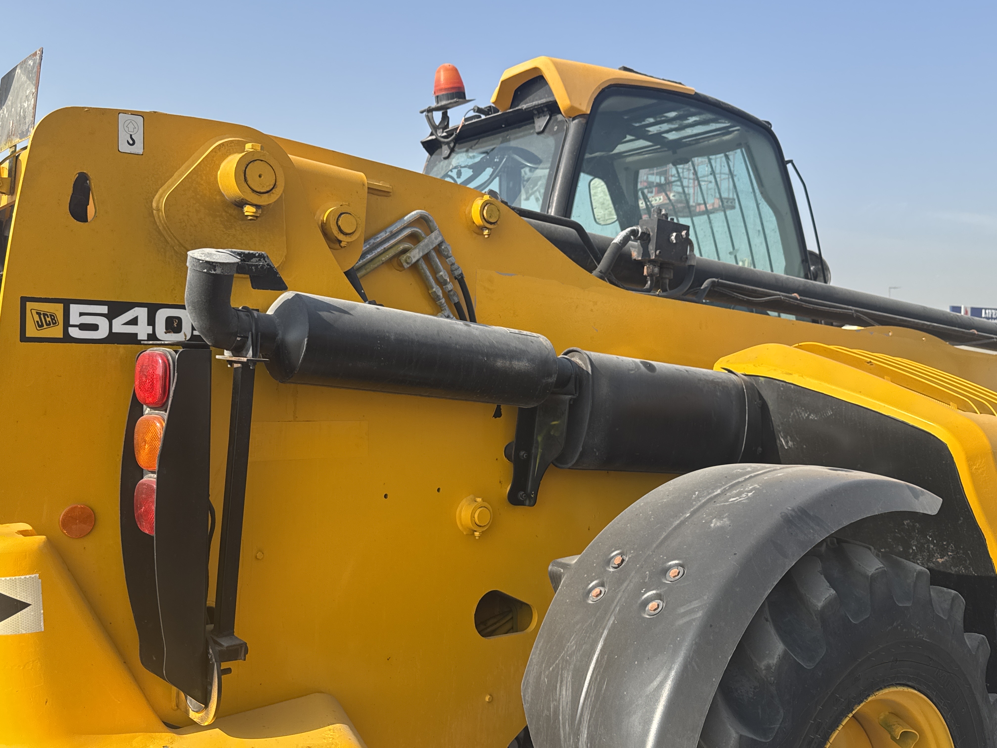 THM-003-JCB-540-170-Telehandlers-inspection-Chassis-Boom-frame-2