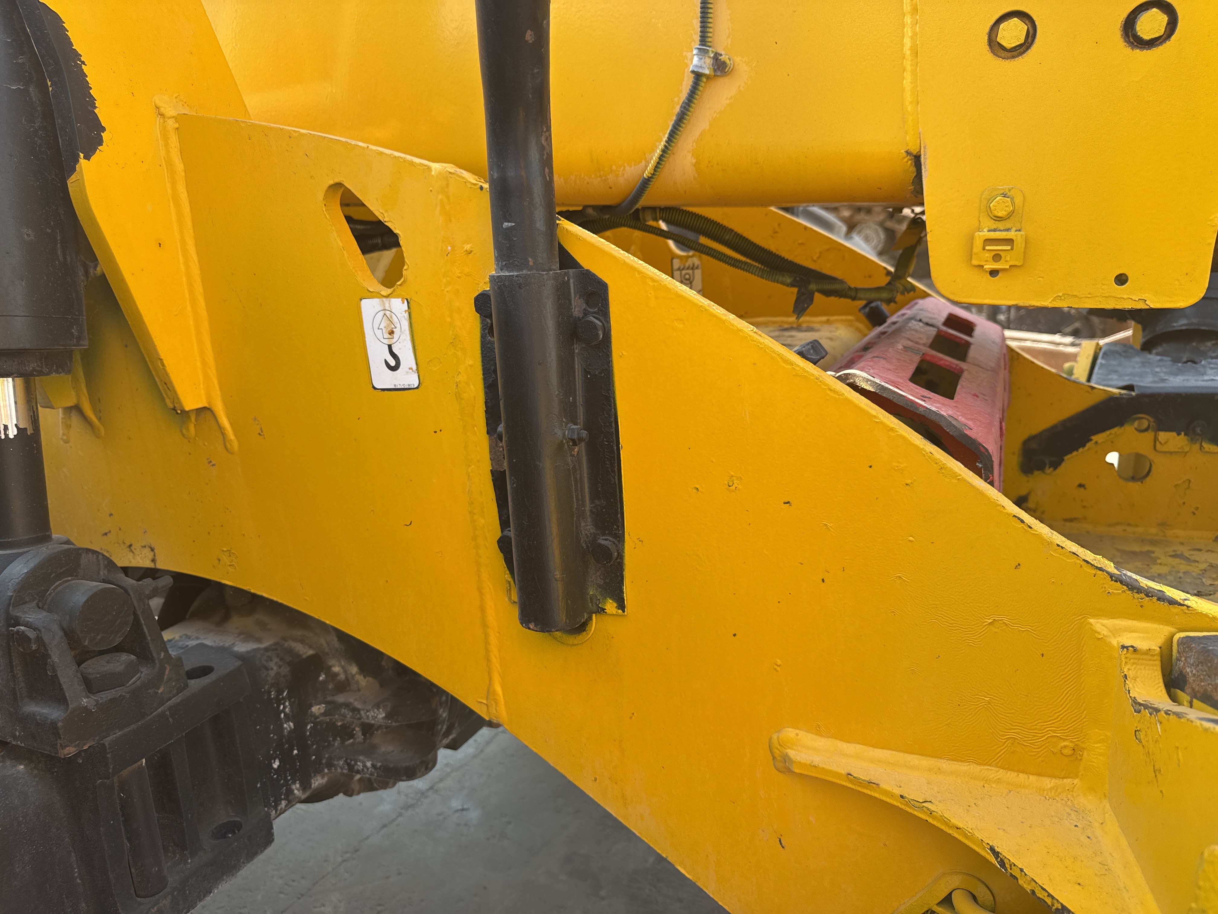 THM-003-JCB-540-170-Telehandlers-inspection-Chassis-Boom-frame-2