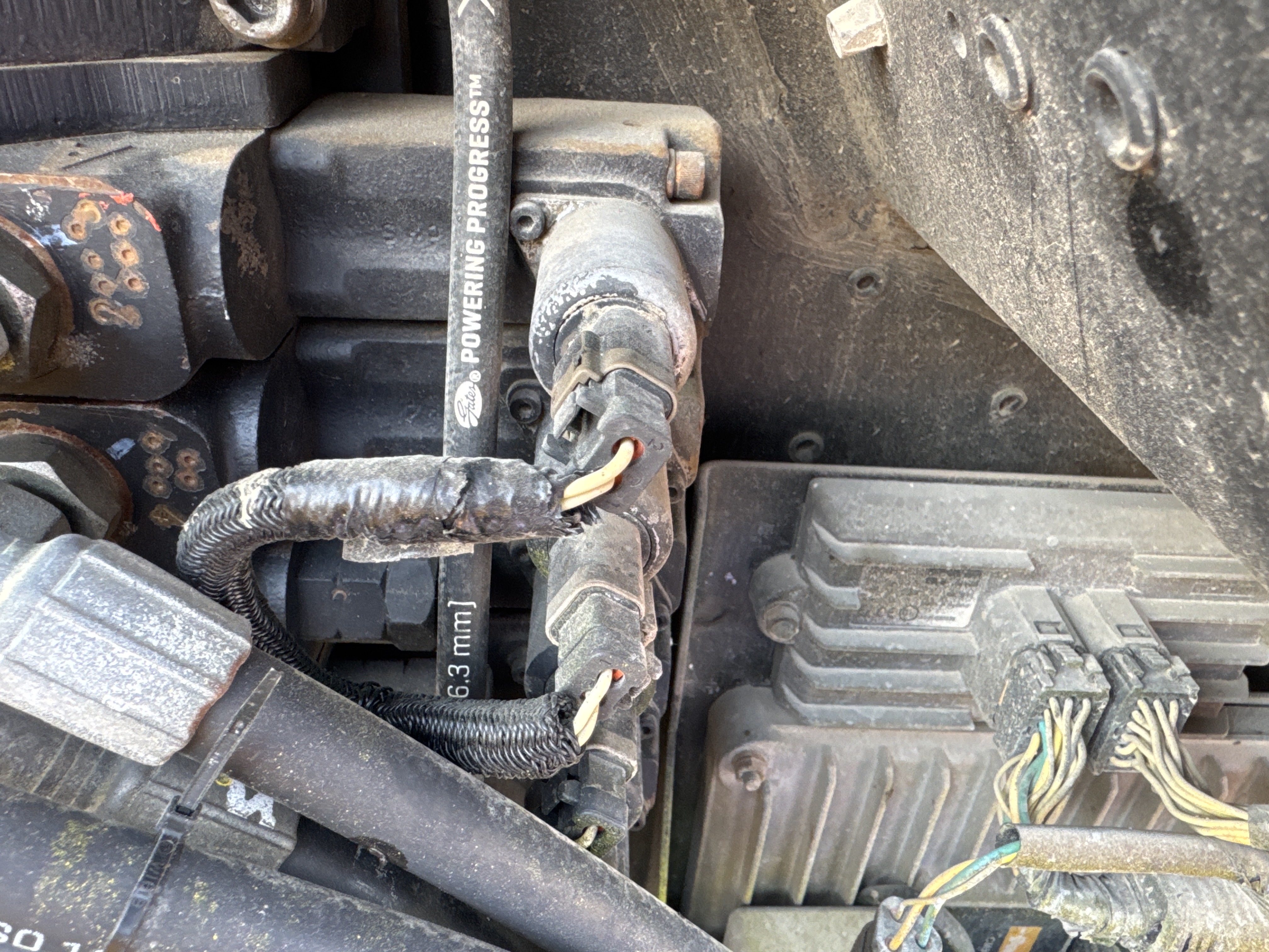 THM-003-JCB-540-170-Telehandlers-inspection-Hydraulics-Wiring-harness-2