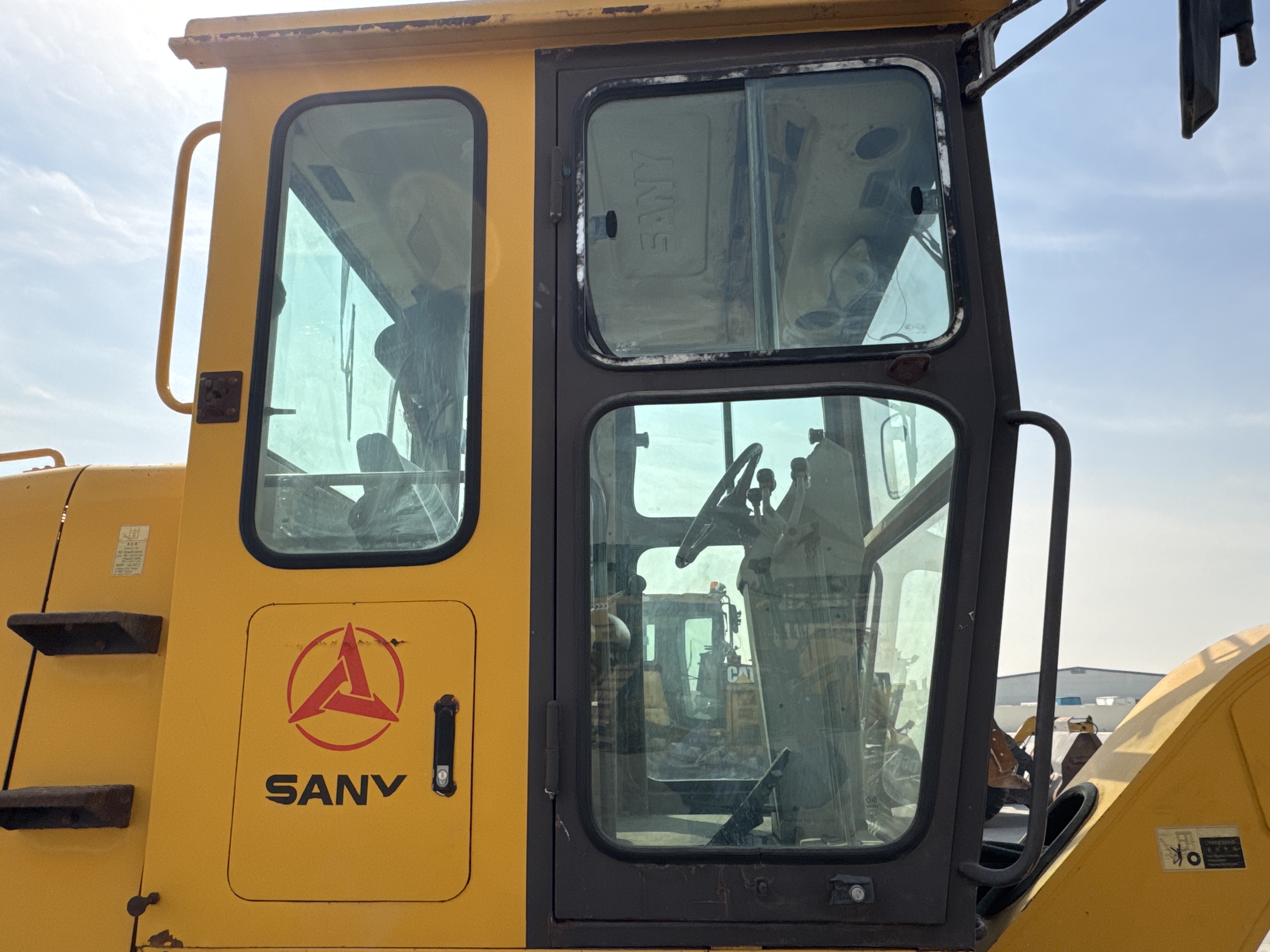 MGG-002-Sany-PQ190-IIA-Motor-graders-inspection-Structure-Doors-2