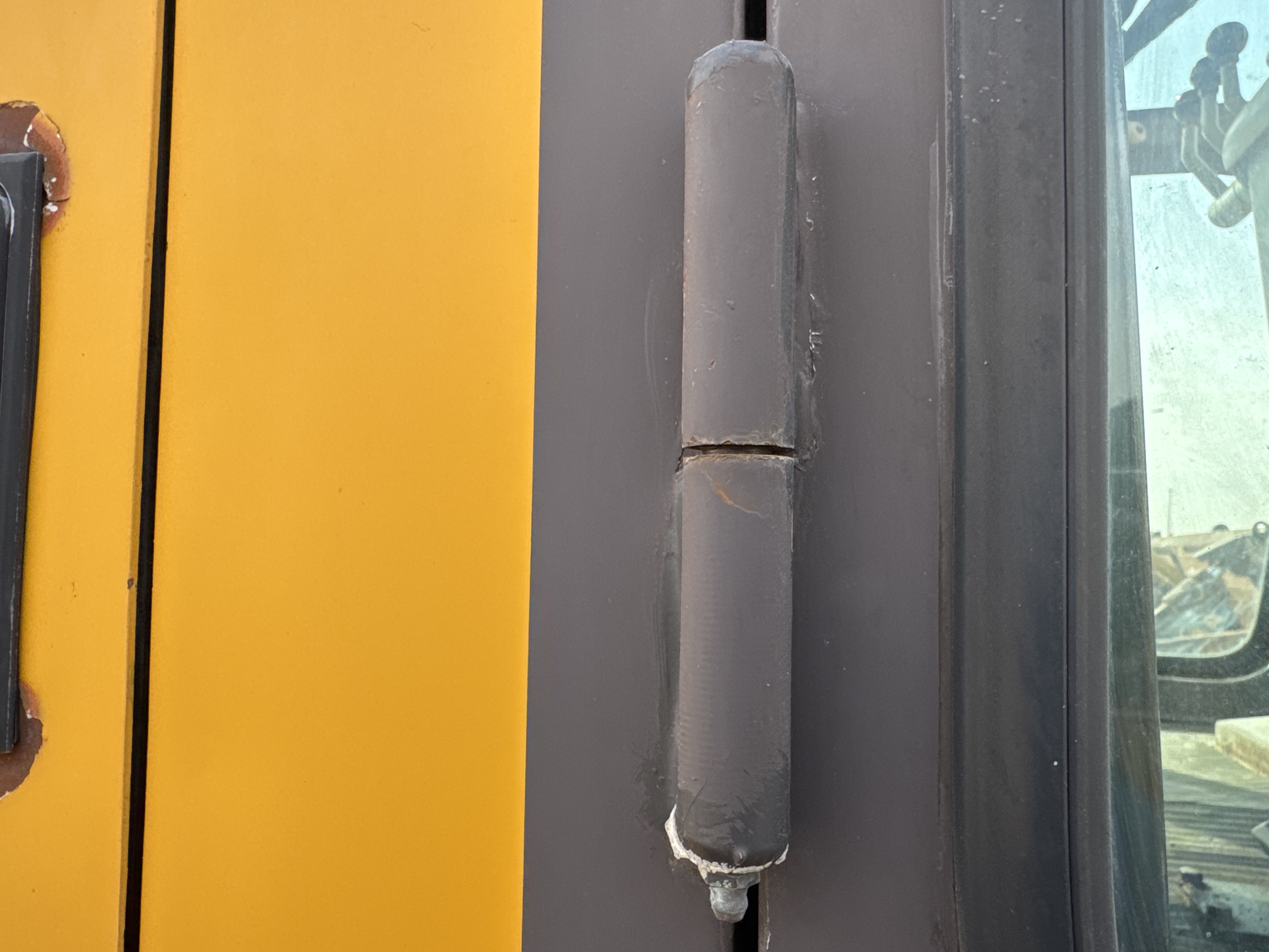MGG-002-Sany-PQ190-IIA-Motor-graders-inspection-Structure-Doors-2