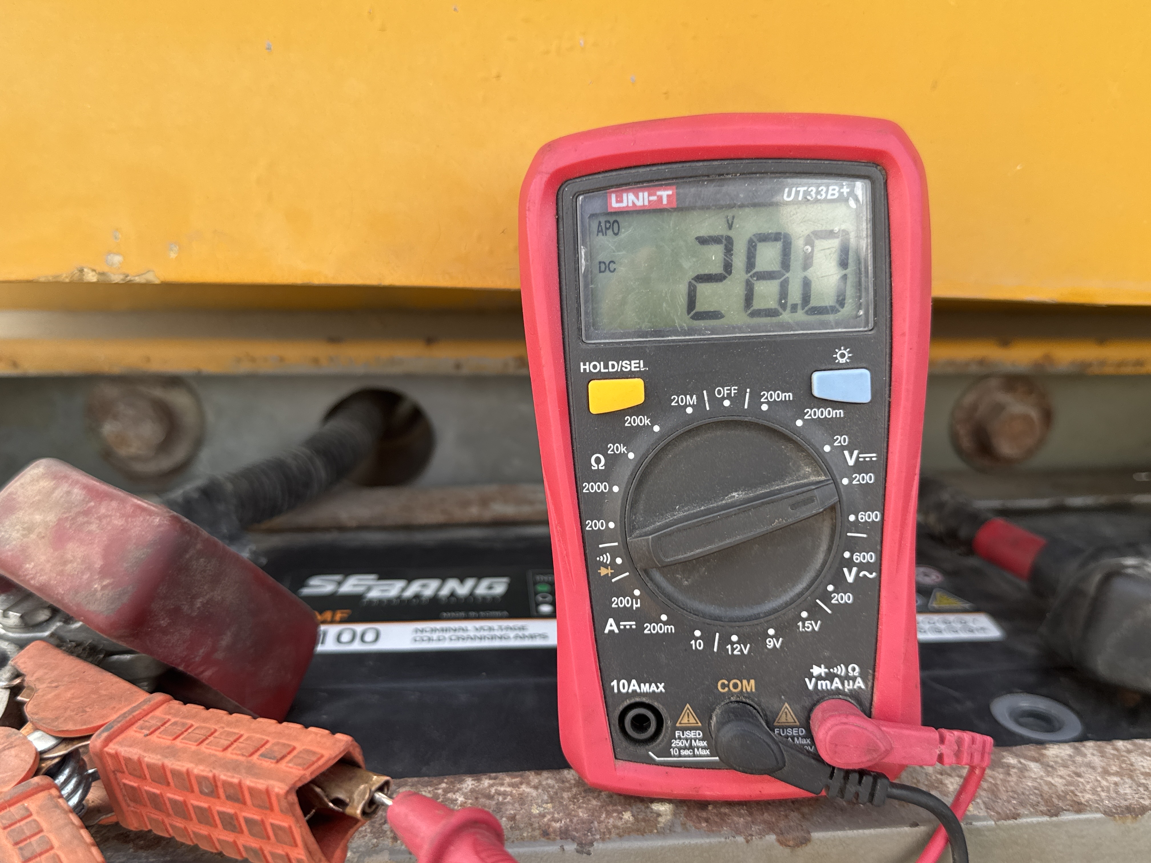 MGG-002-Sany-PQ190-IIA-Motor-graders-inspection-Electronics-Battery-2