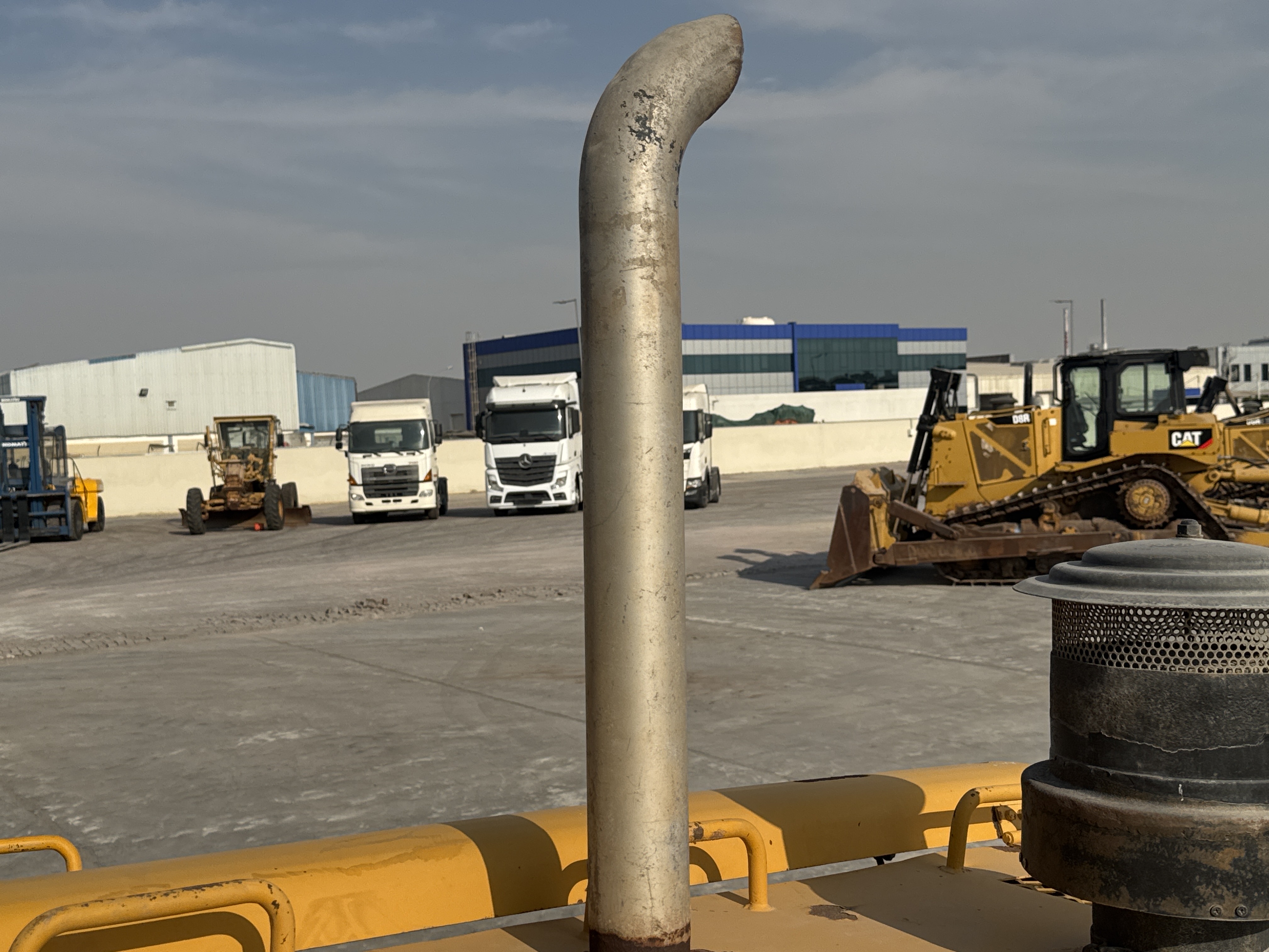 MGG-002-Sany-PQ190-IIA-Motor-graders-inspection-Engine-Exhaust-system-2