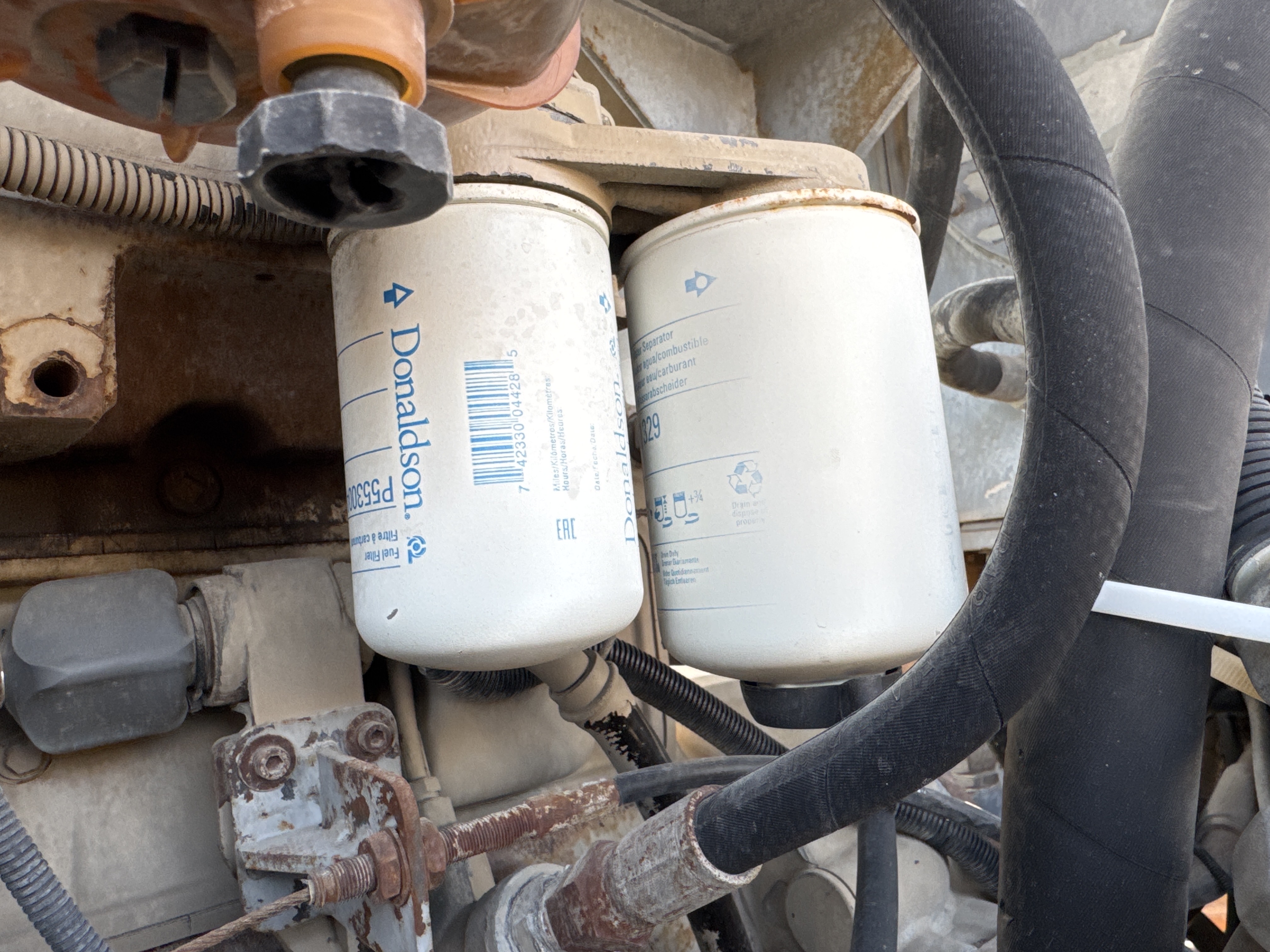MGG-002-Sany-PQ190-IIA-Motor-graders-inspection-Engine-Fuel-leaks-3